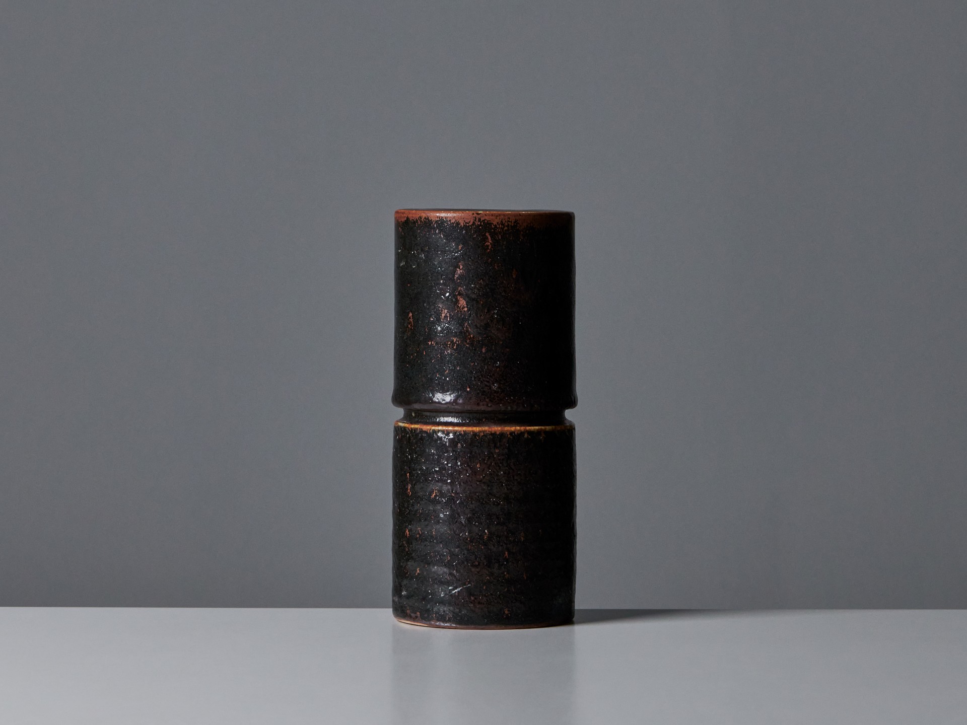 Vase image 2
