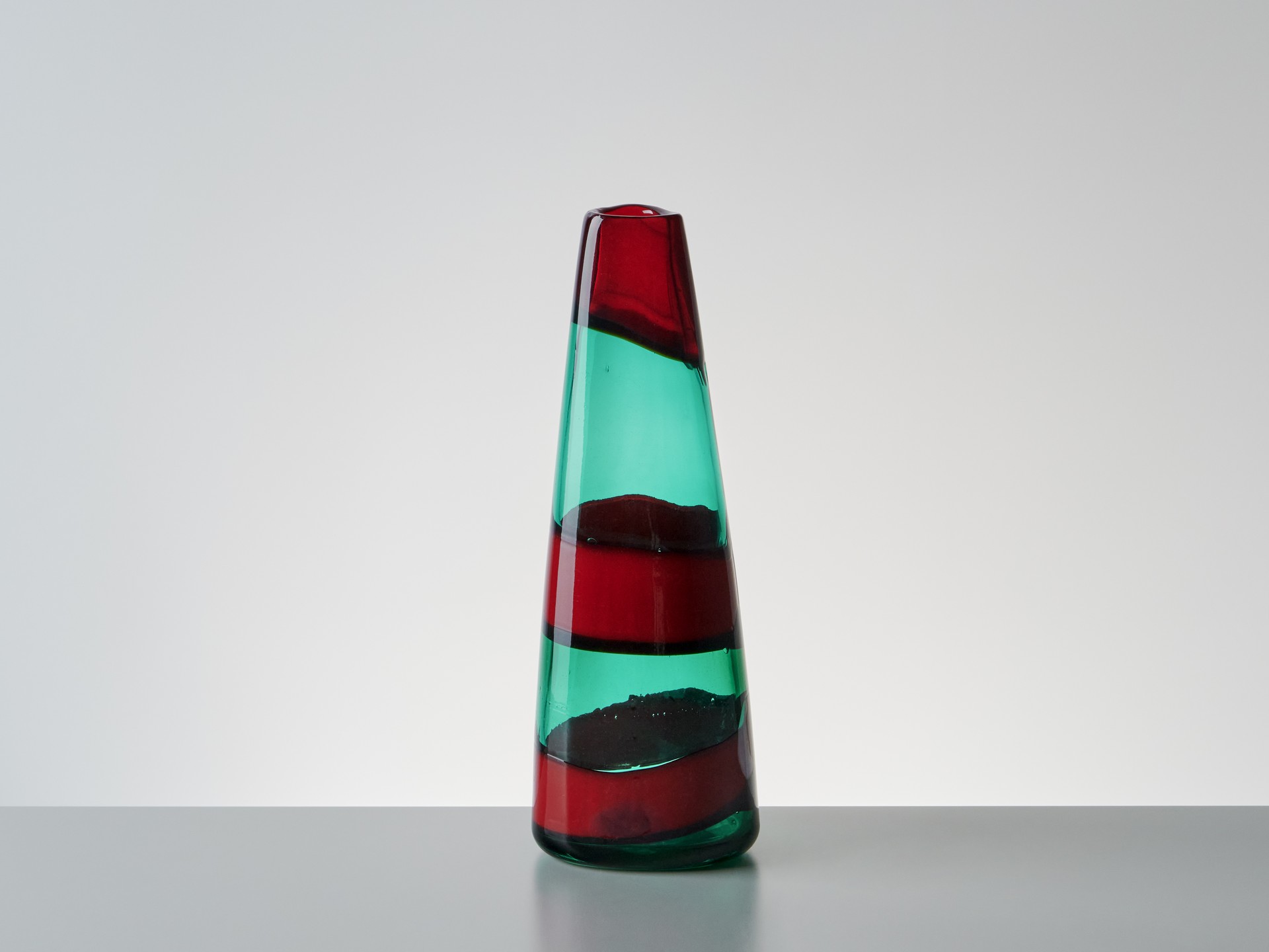 Vase image 4