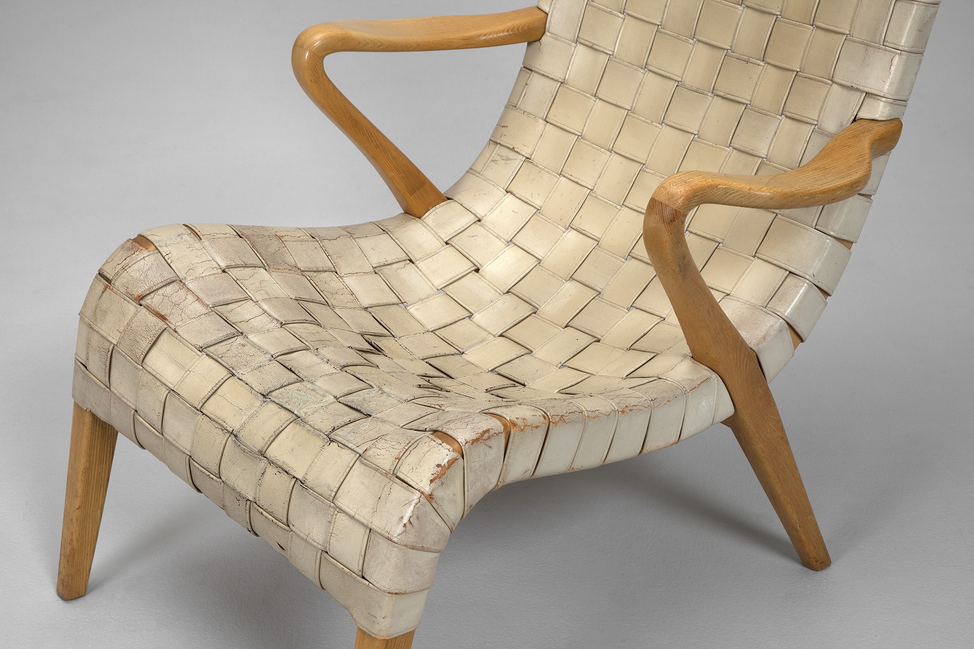 Easy Chair image 5
