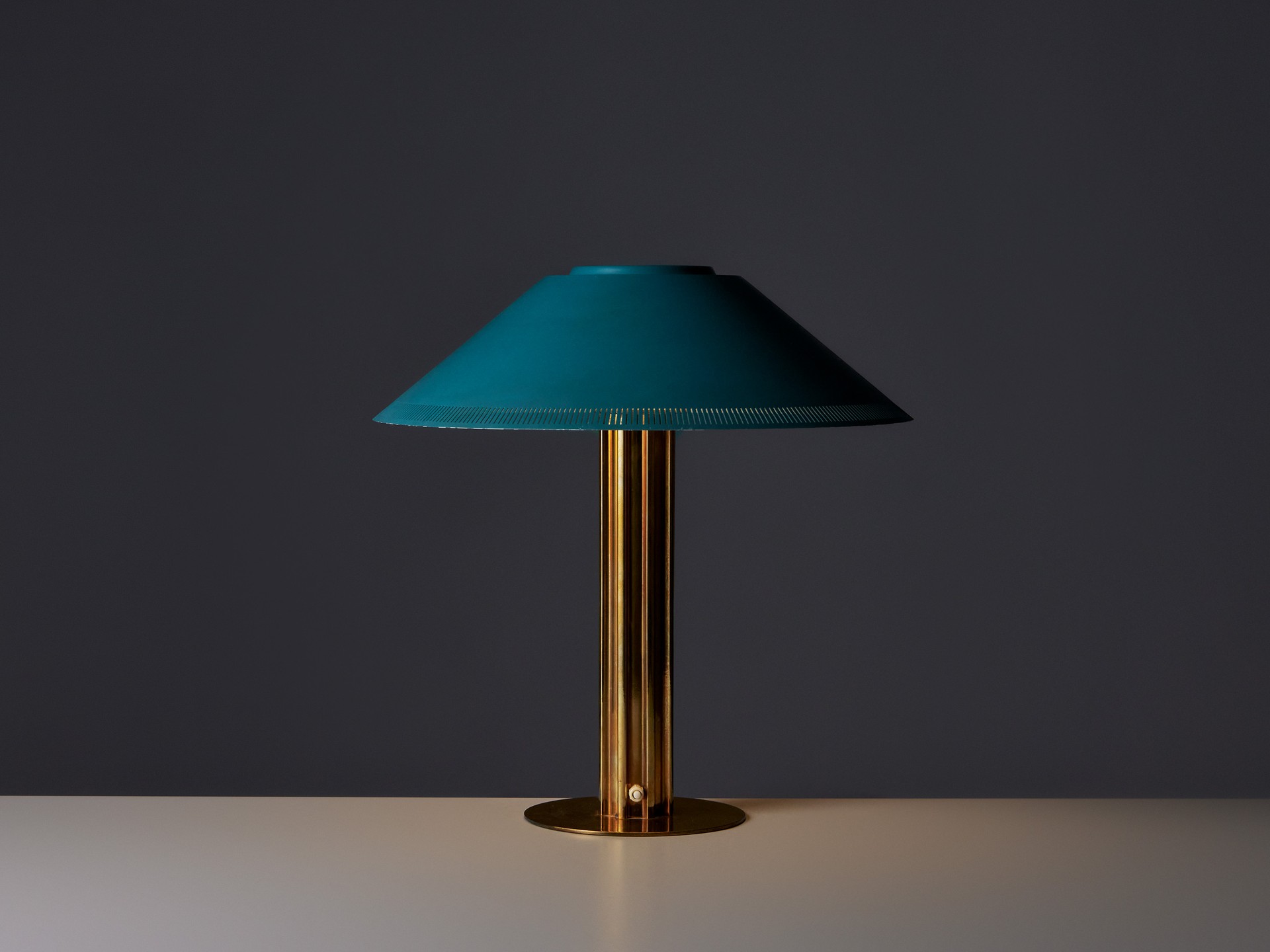 Table Lamp image 2