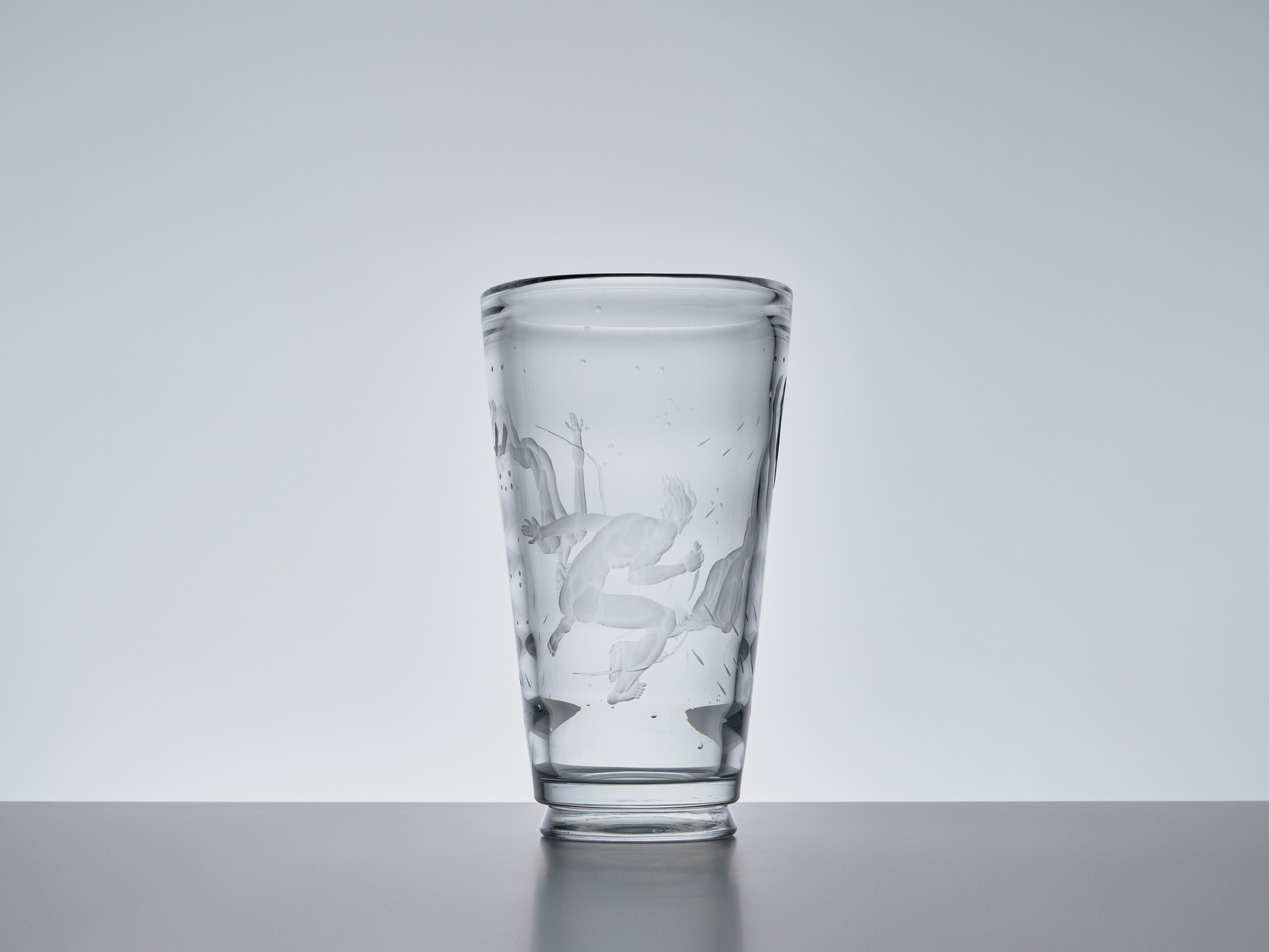 'Pearl Fisher' Vase