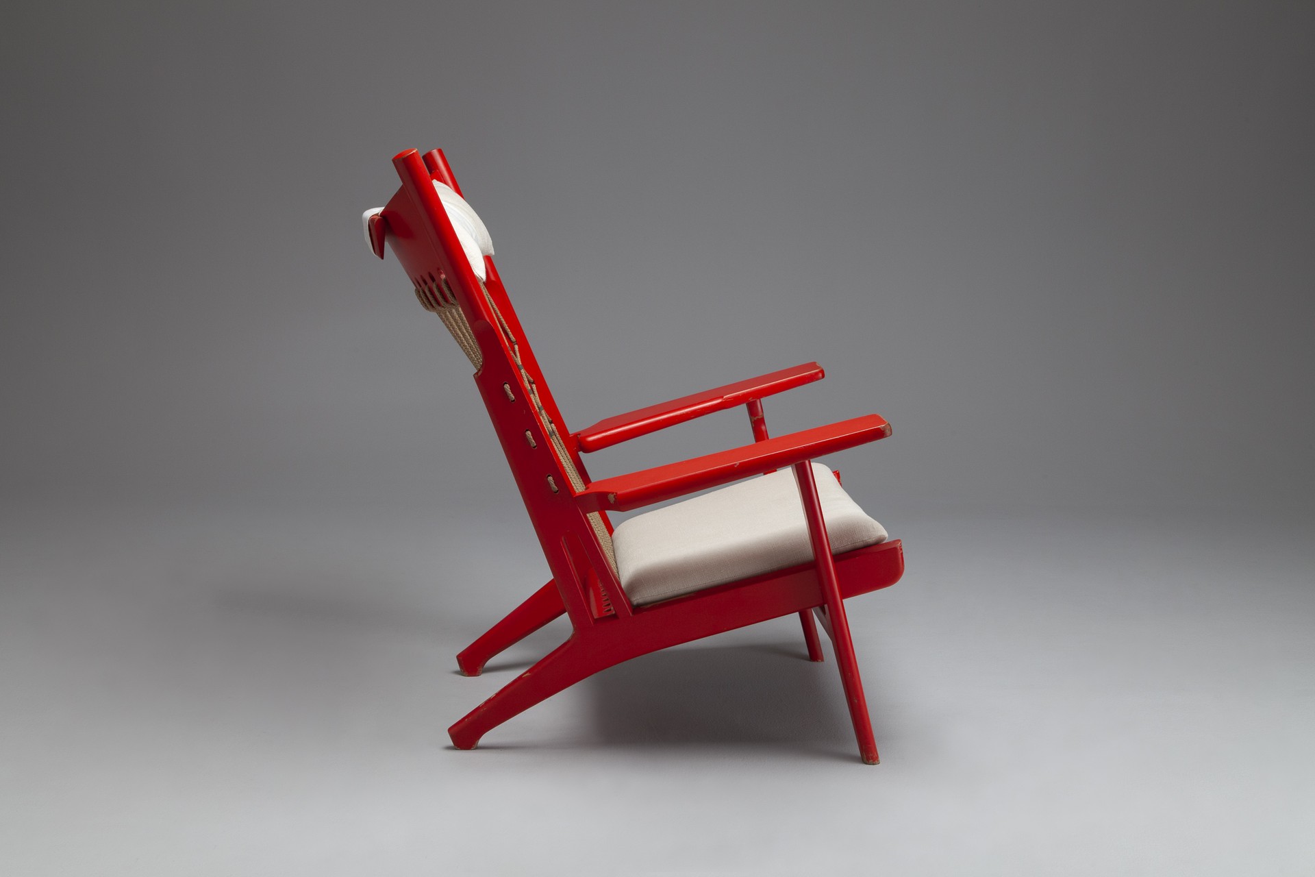 Lounge Chair JH-719 image 4