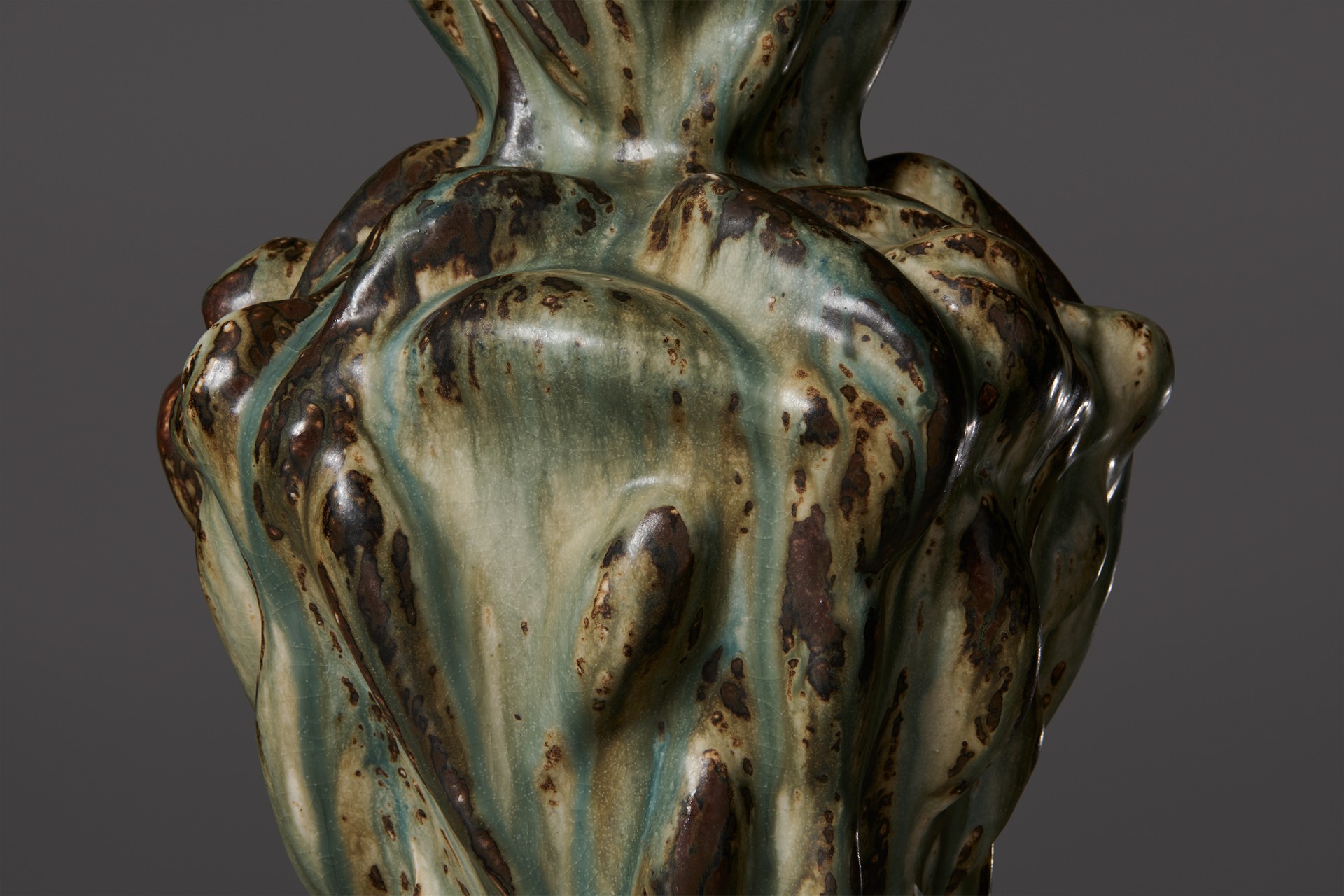 Rare 'Fetish' Vase, Model no. 20814 image 4