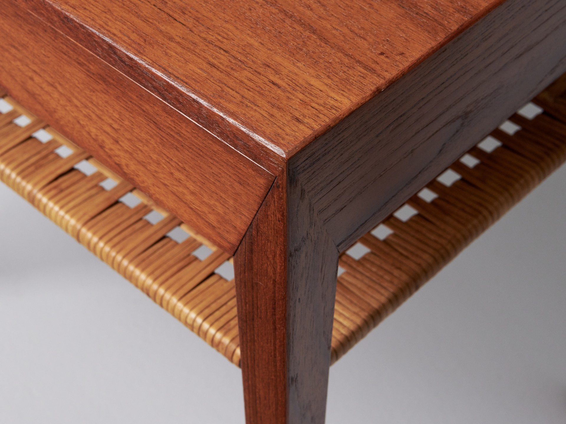 Pair of Side Tables image 8