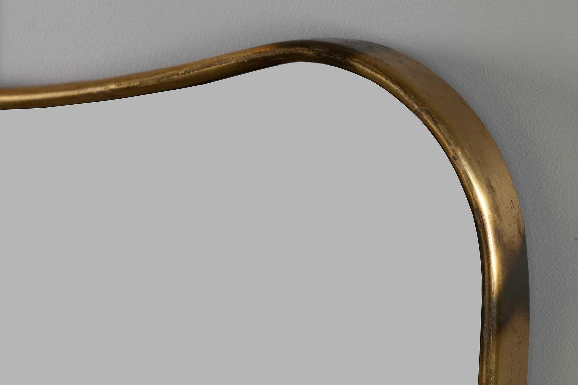 Lighted Wall Mirror image 3