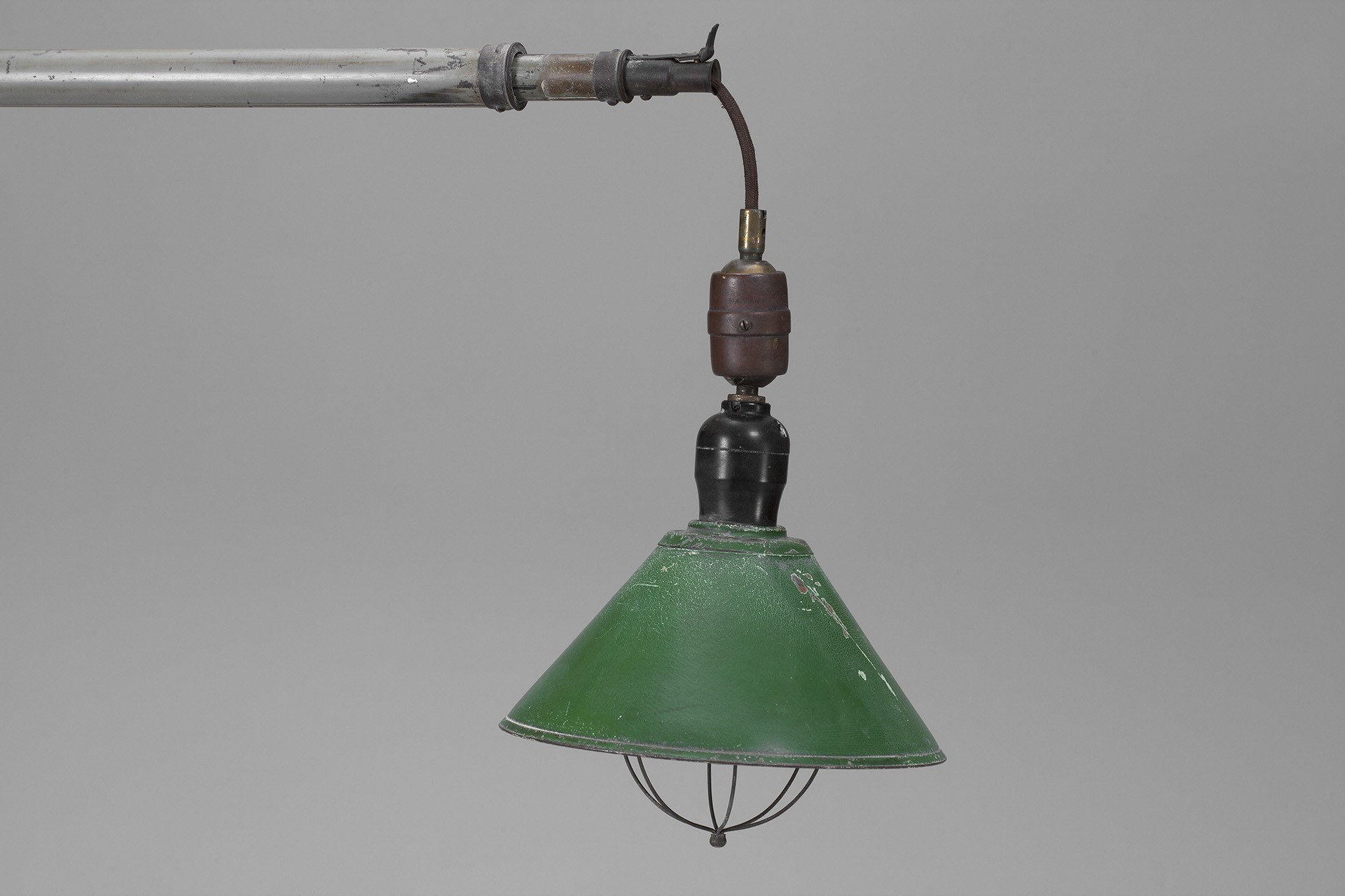 Extending Triplex Wall / Ceiling Lamp image 4