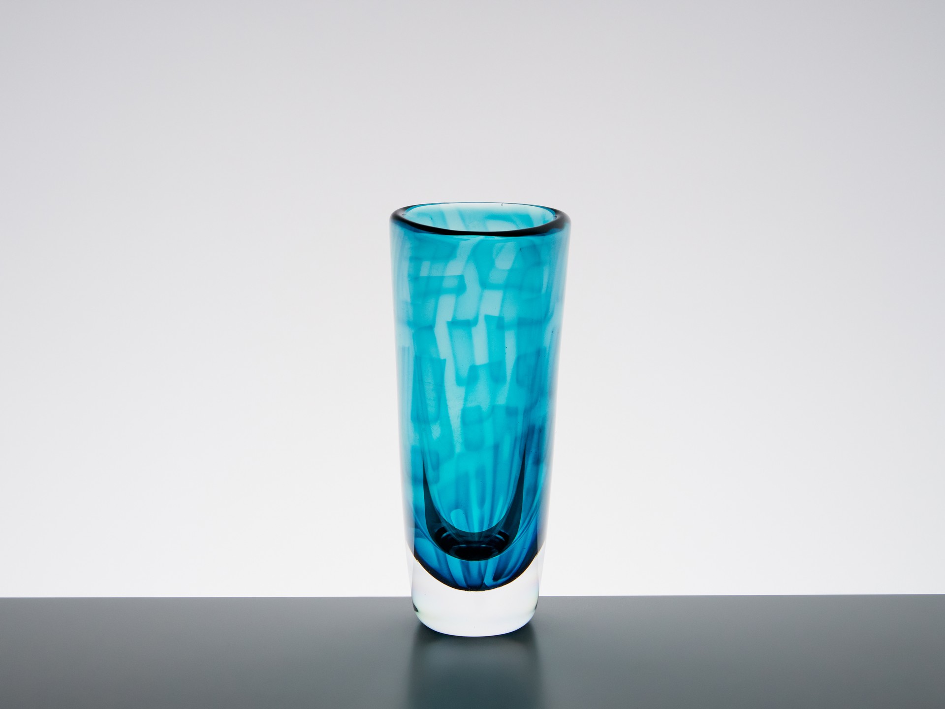 Vase image 2