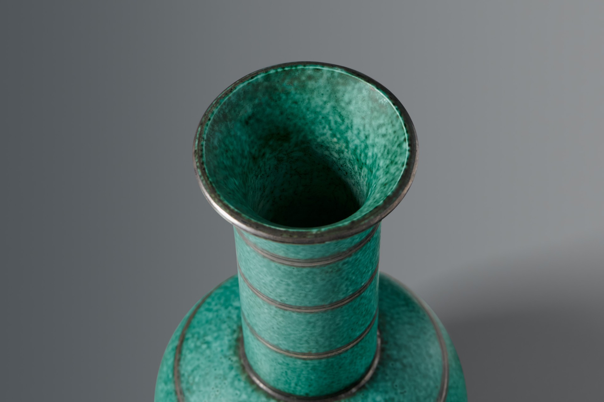 'Argenta' Vase image 3