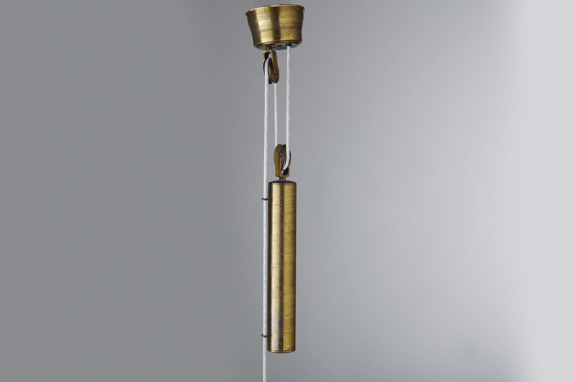 Adjustable Pendant Lamp image 5