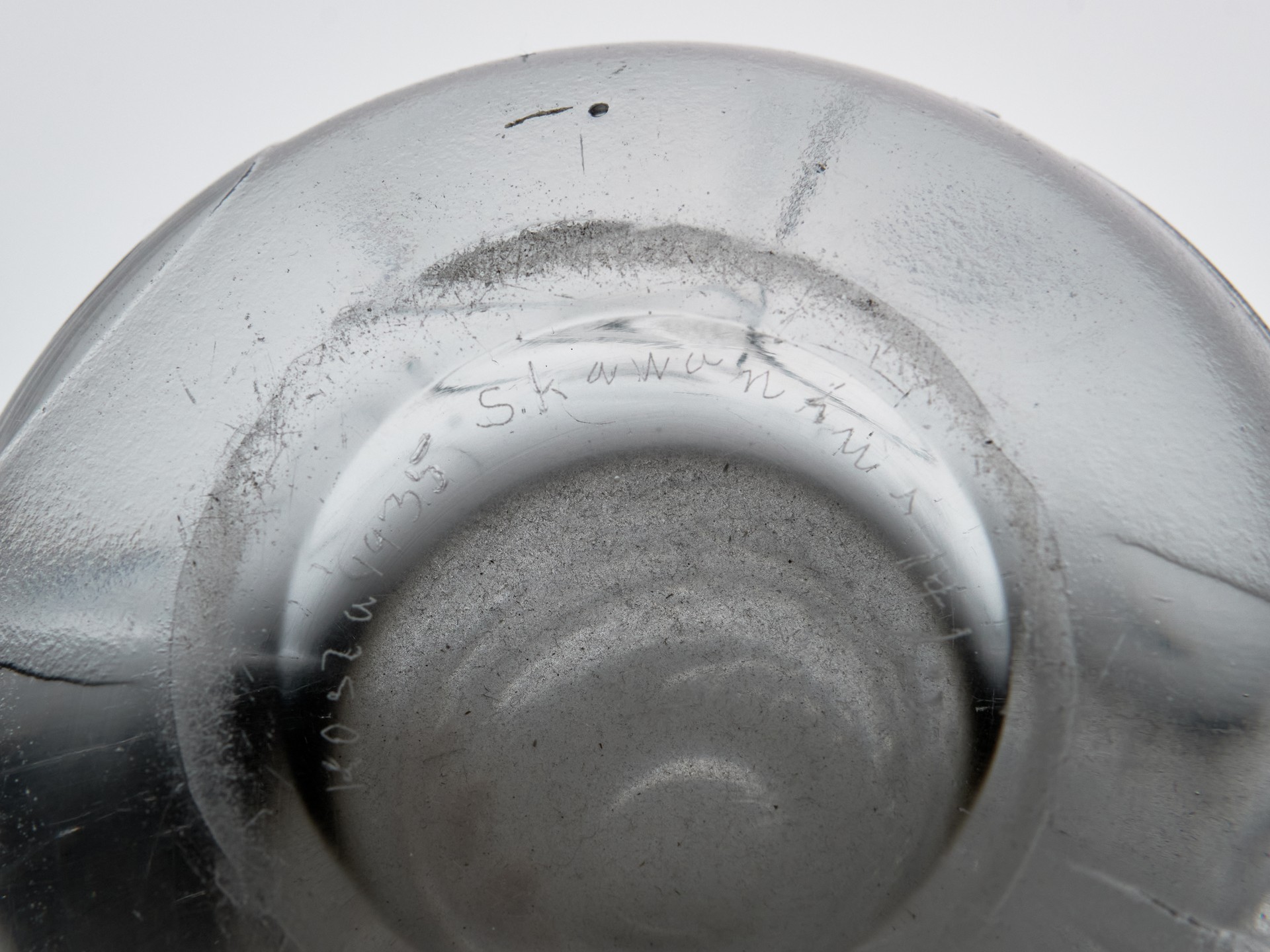 Vase image 8