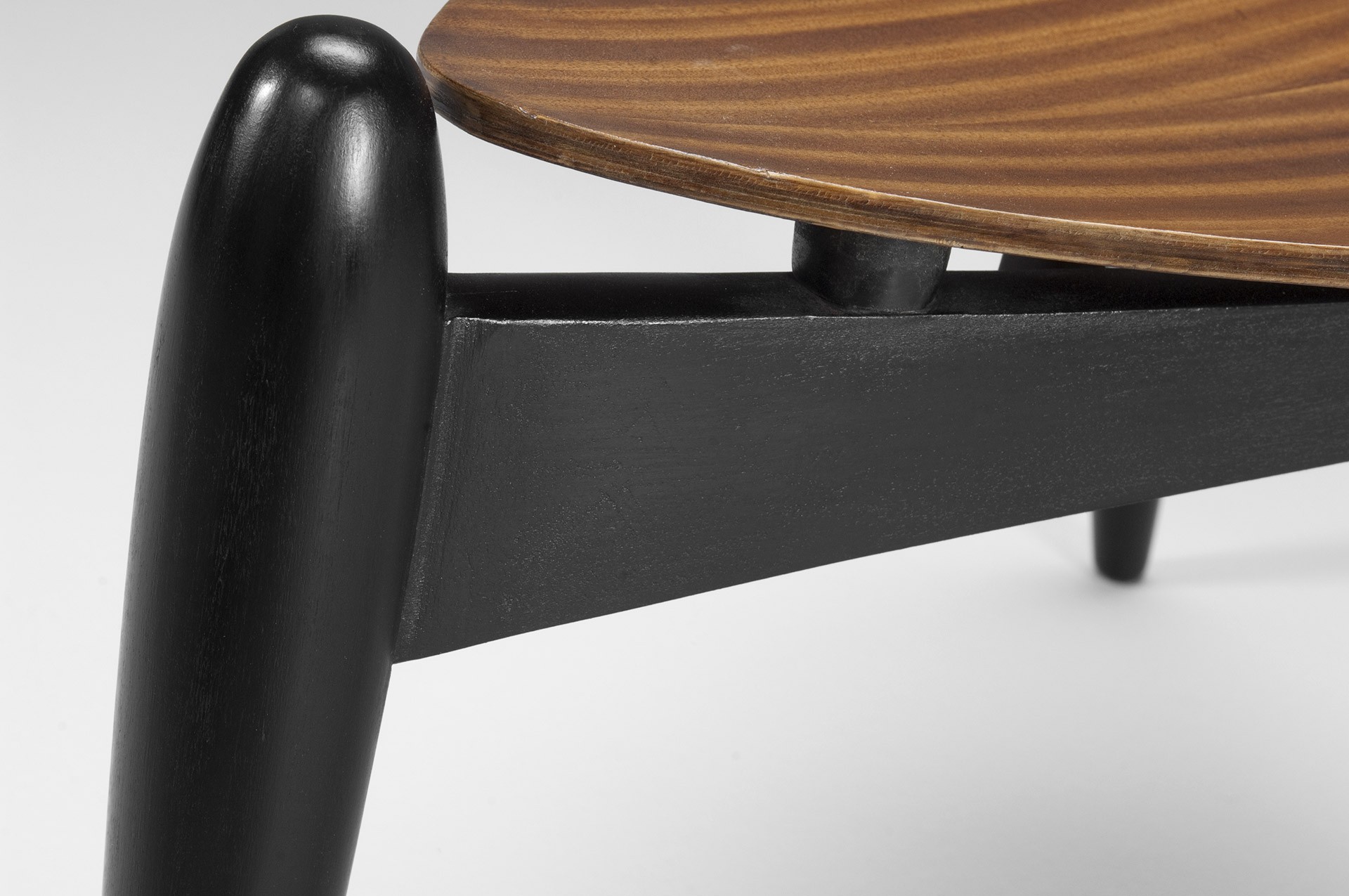 Stool image 3