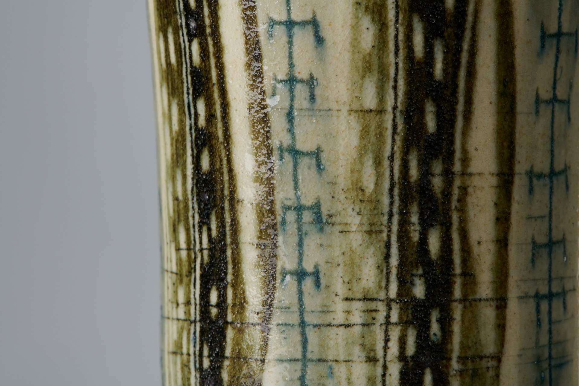 Vase image 3
