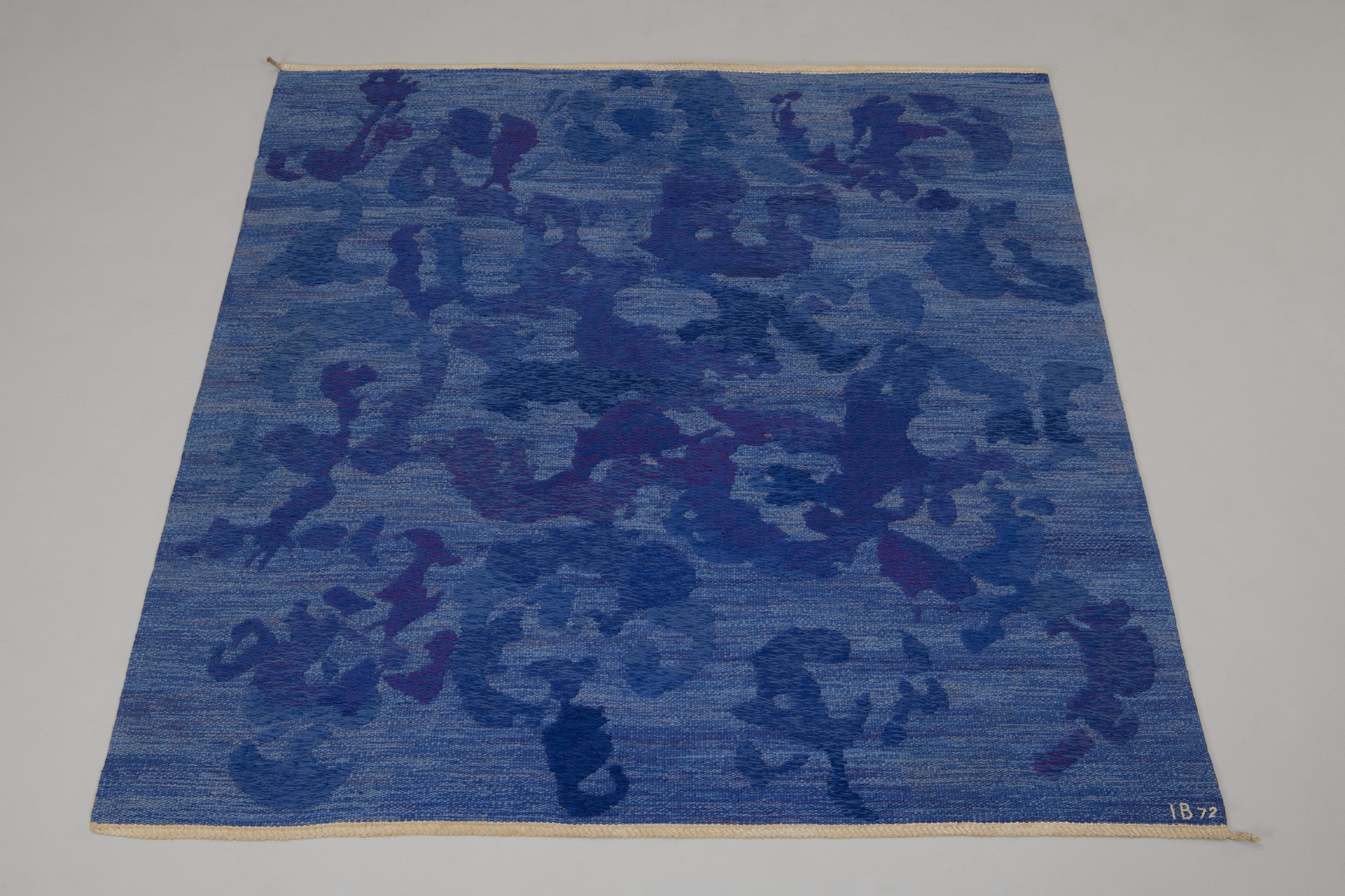 Carpet image 2