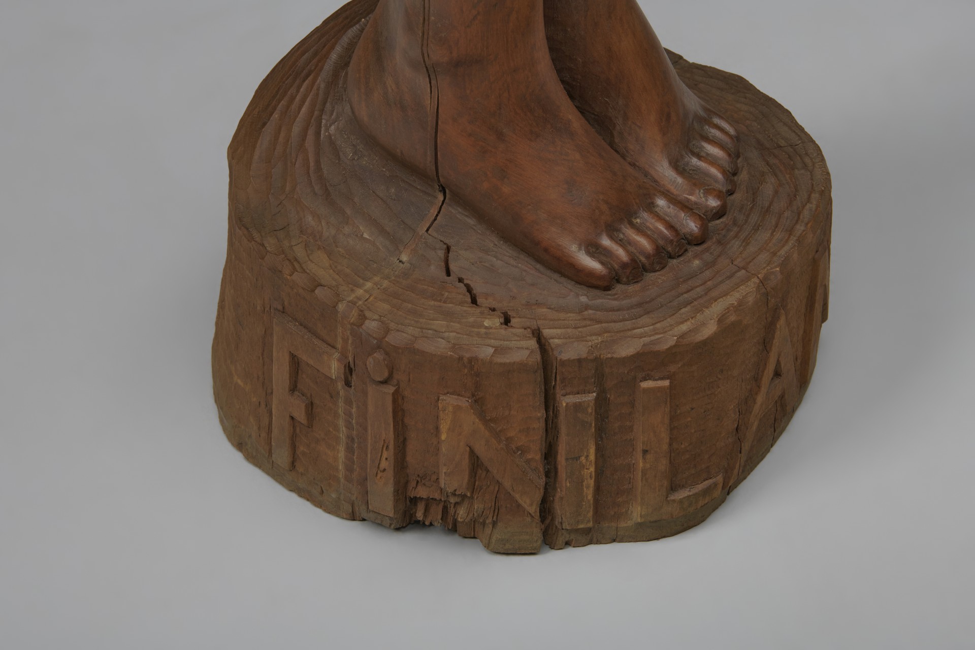 Wooden Sculpture image 9