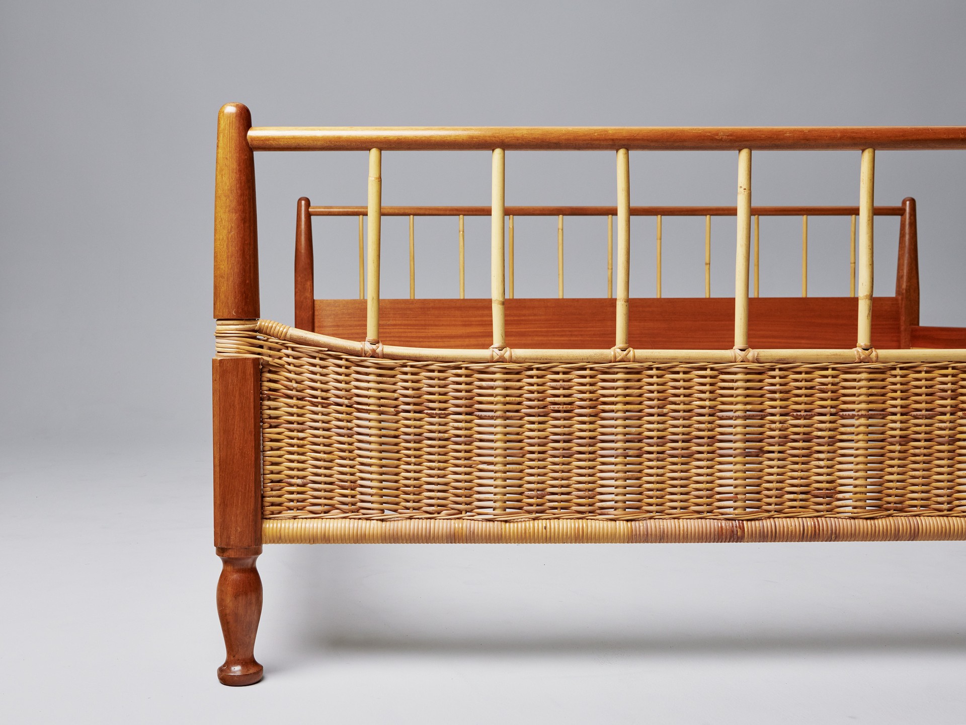 Bed image 5