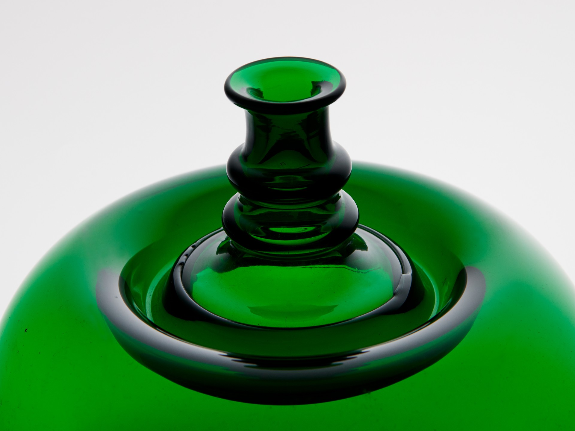 Vase image 4
