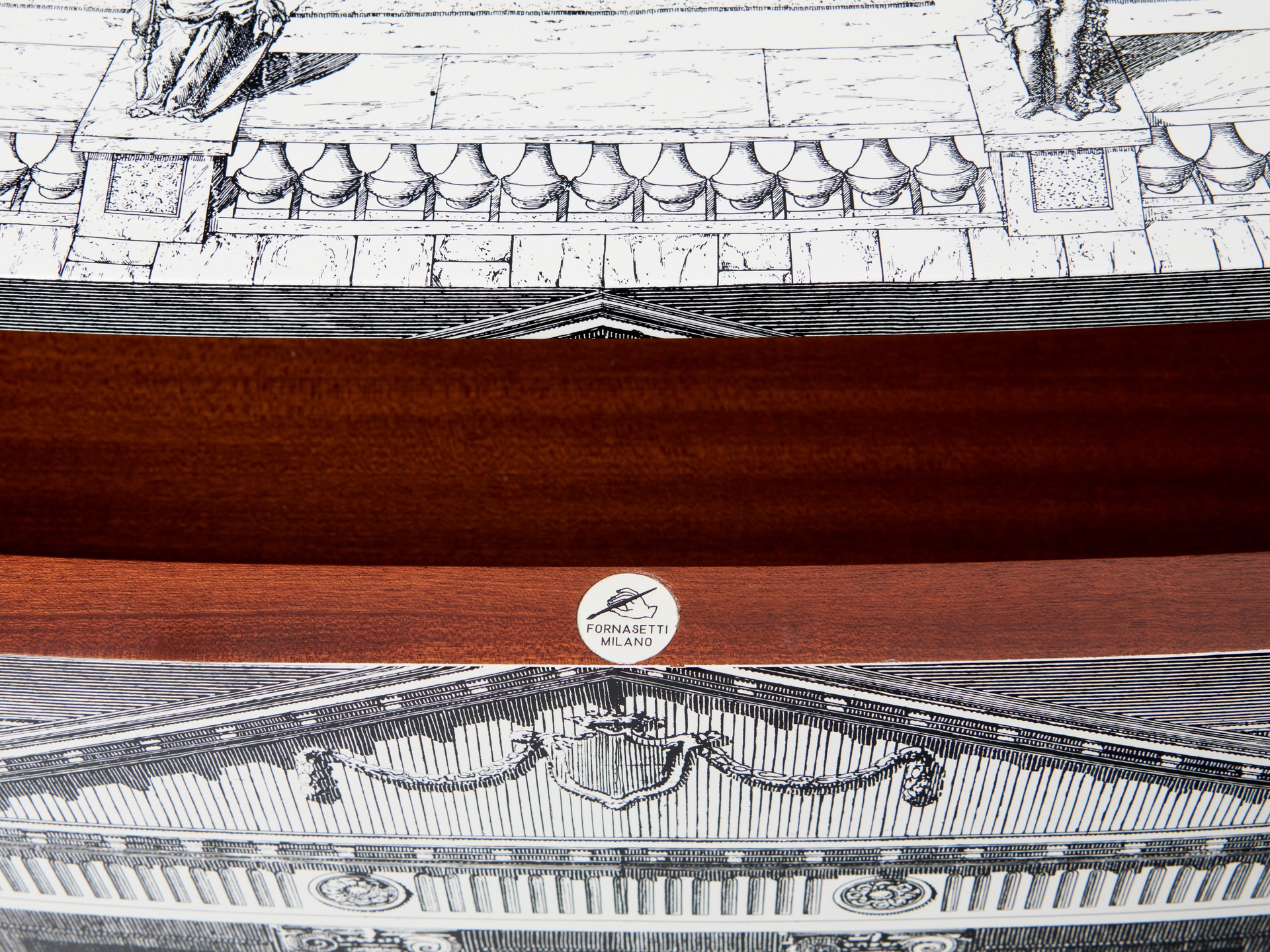 'Palladiana' Chest of Drawers image 7