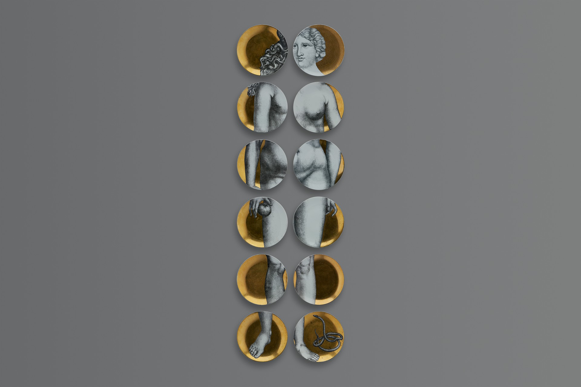 Set of 'Eva' Plates