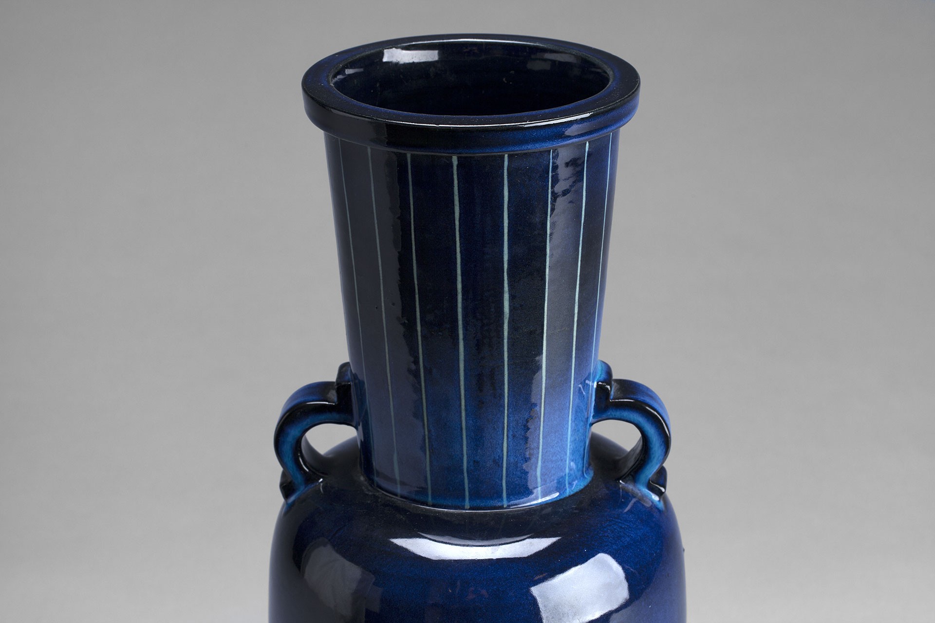 Farsta Vase image 2