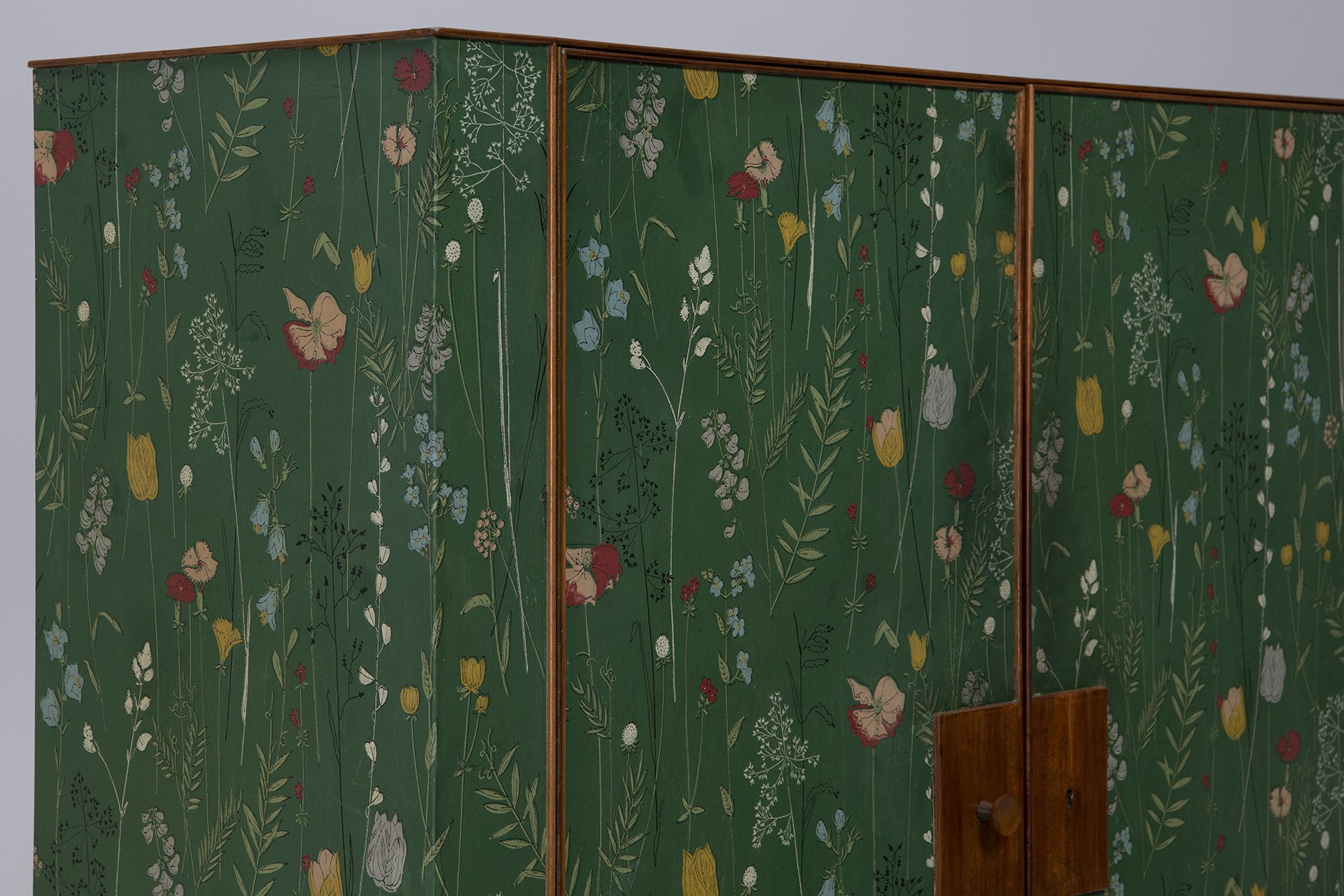 Cabinet, Model no. 852 image 9
