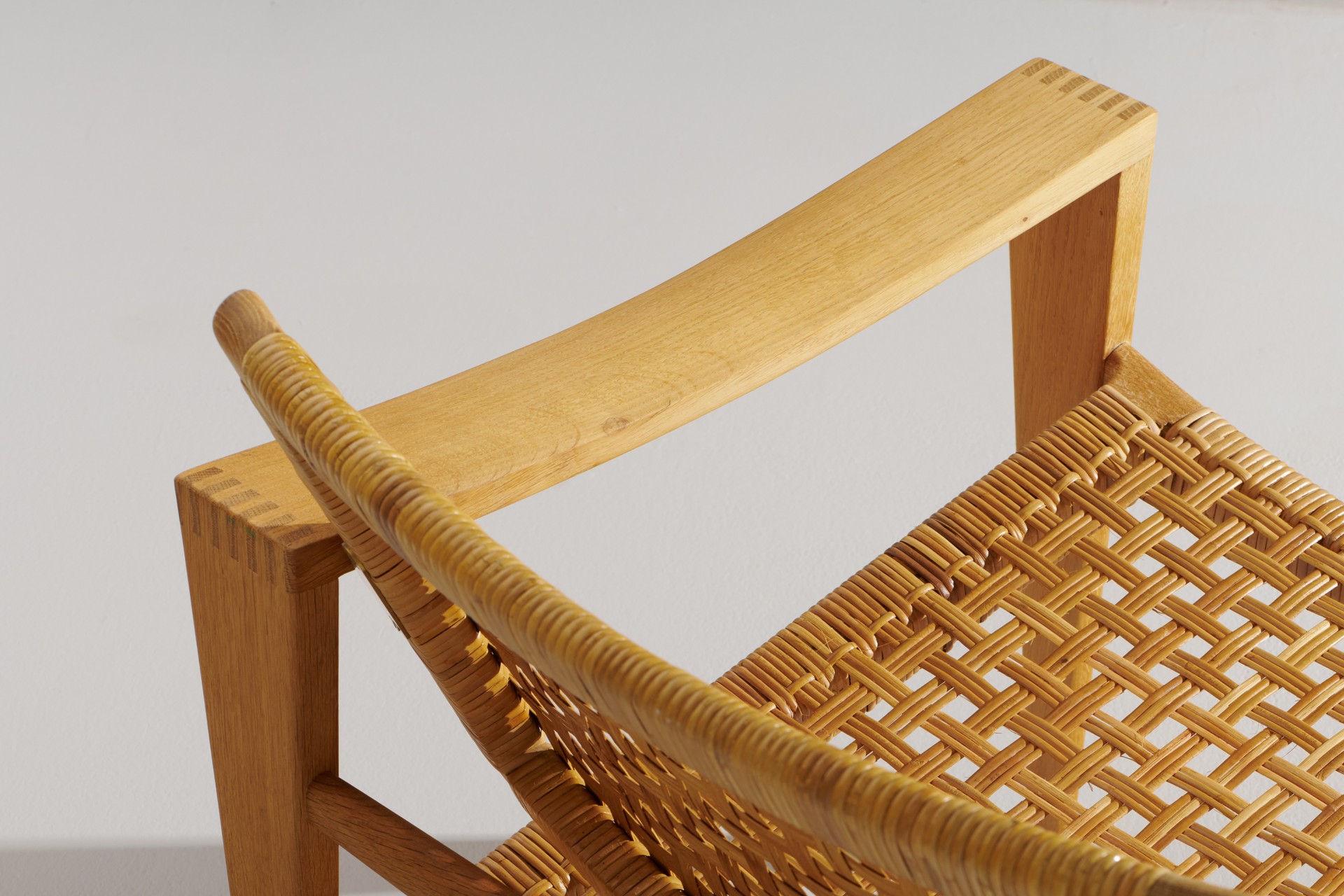 Rare Pair of 'Buck' Lounge Chairs image 7