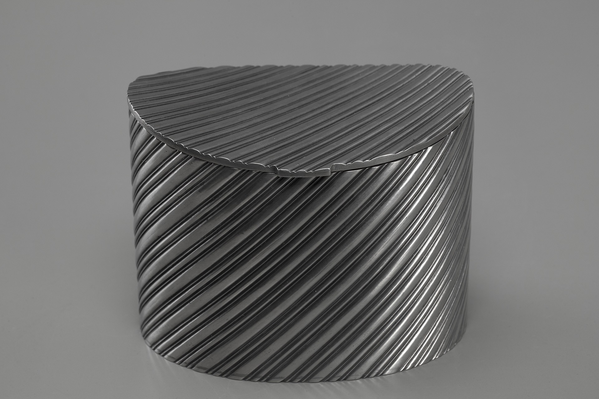 Lidded Pewter Box image 2