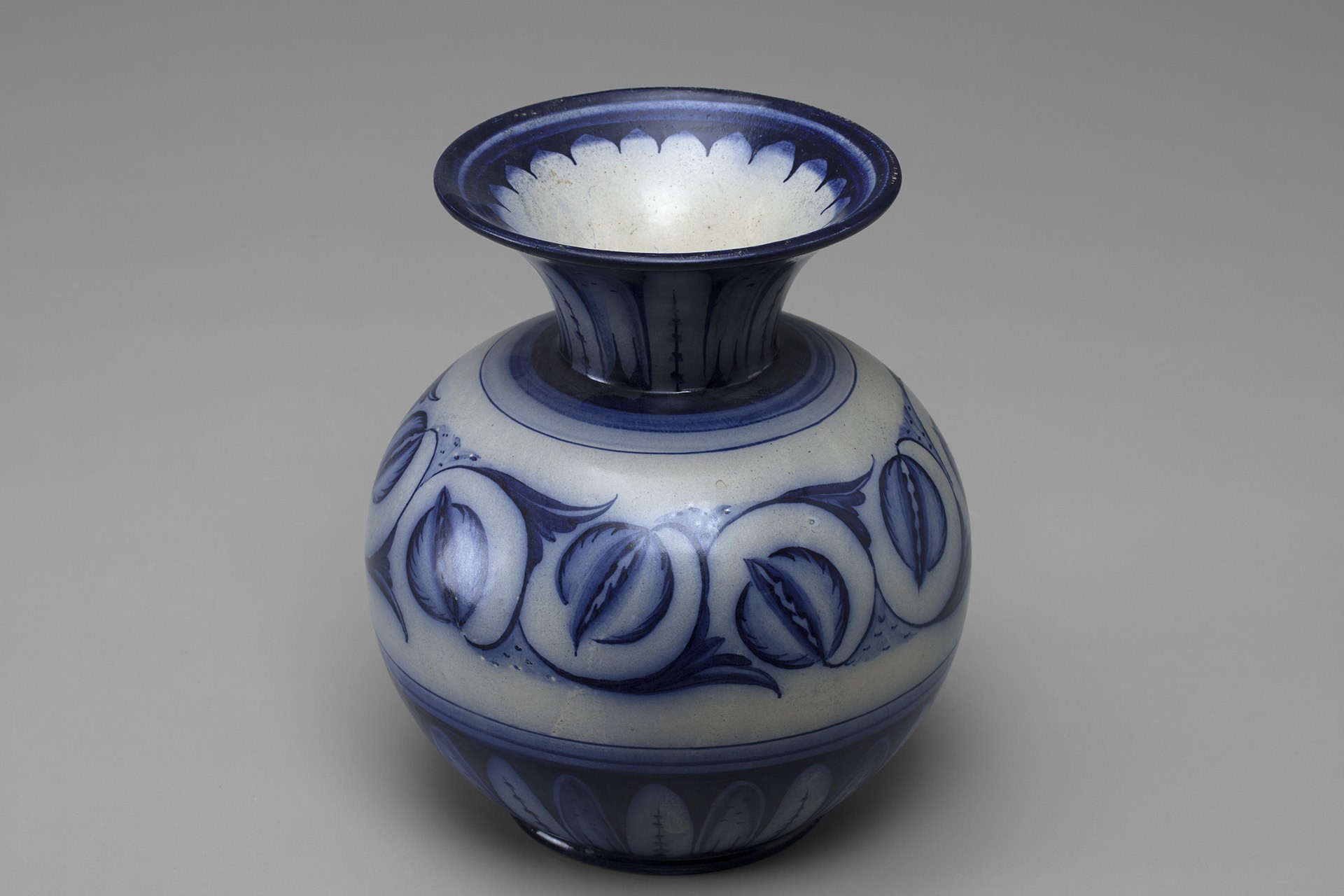 Vase image 2