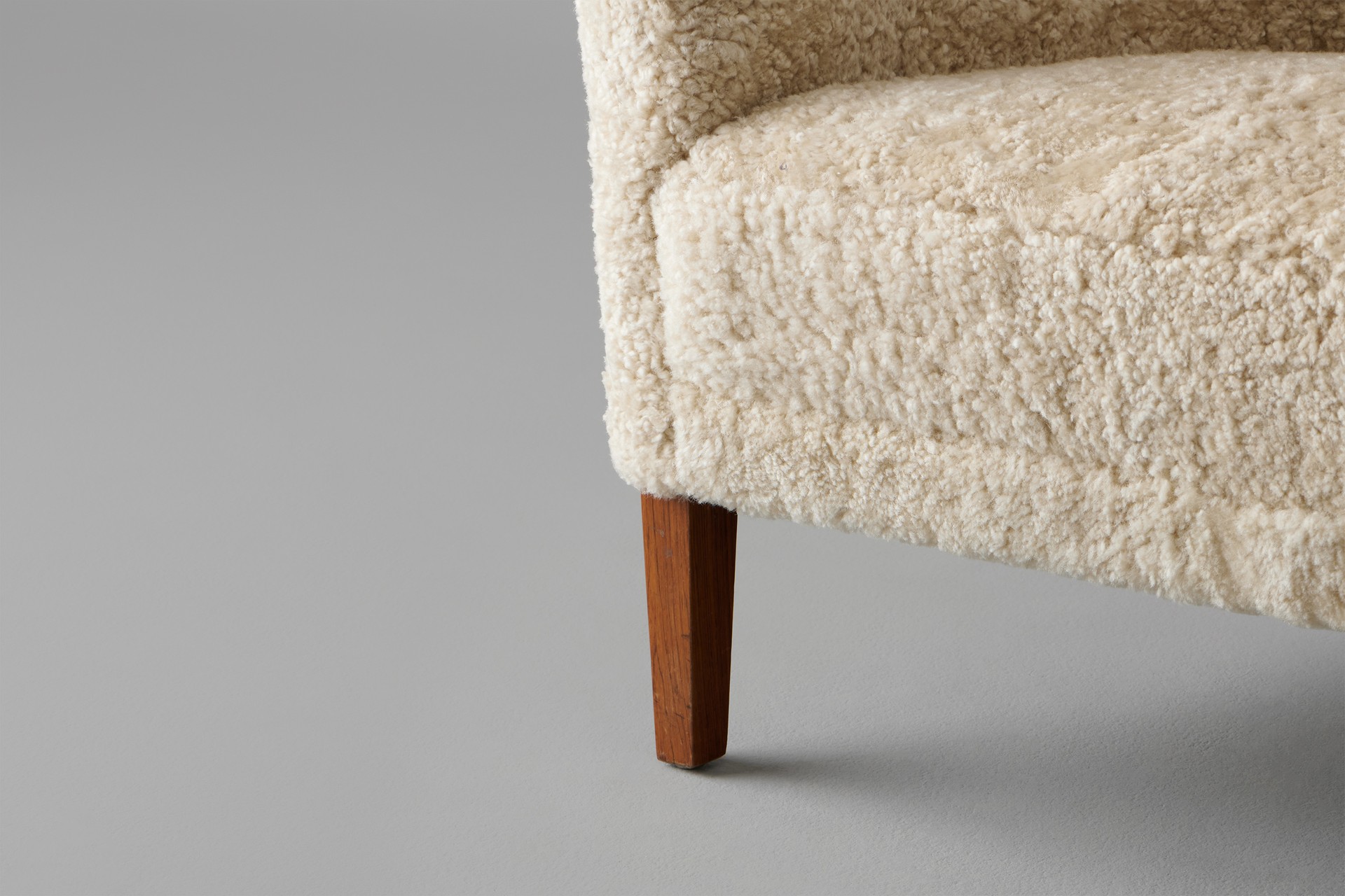 Sofa image 5