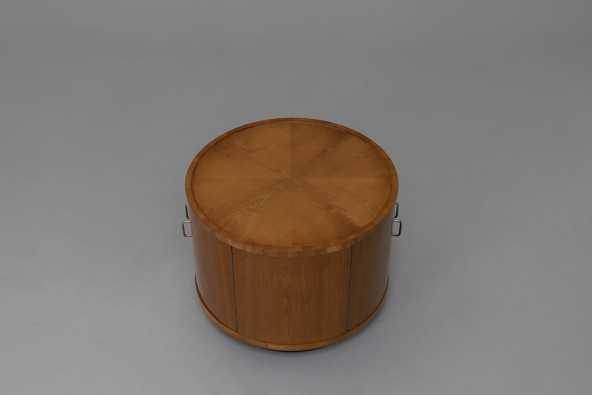 Bar image 6