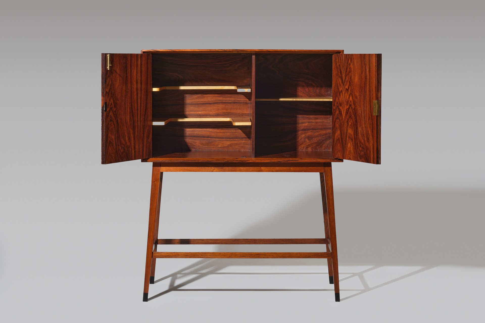 Bar Cabinet image 5
