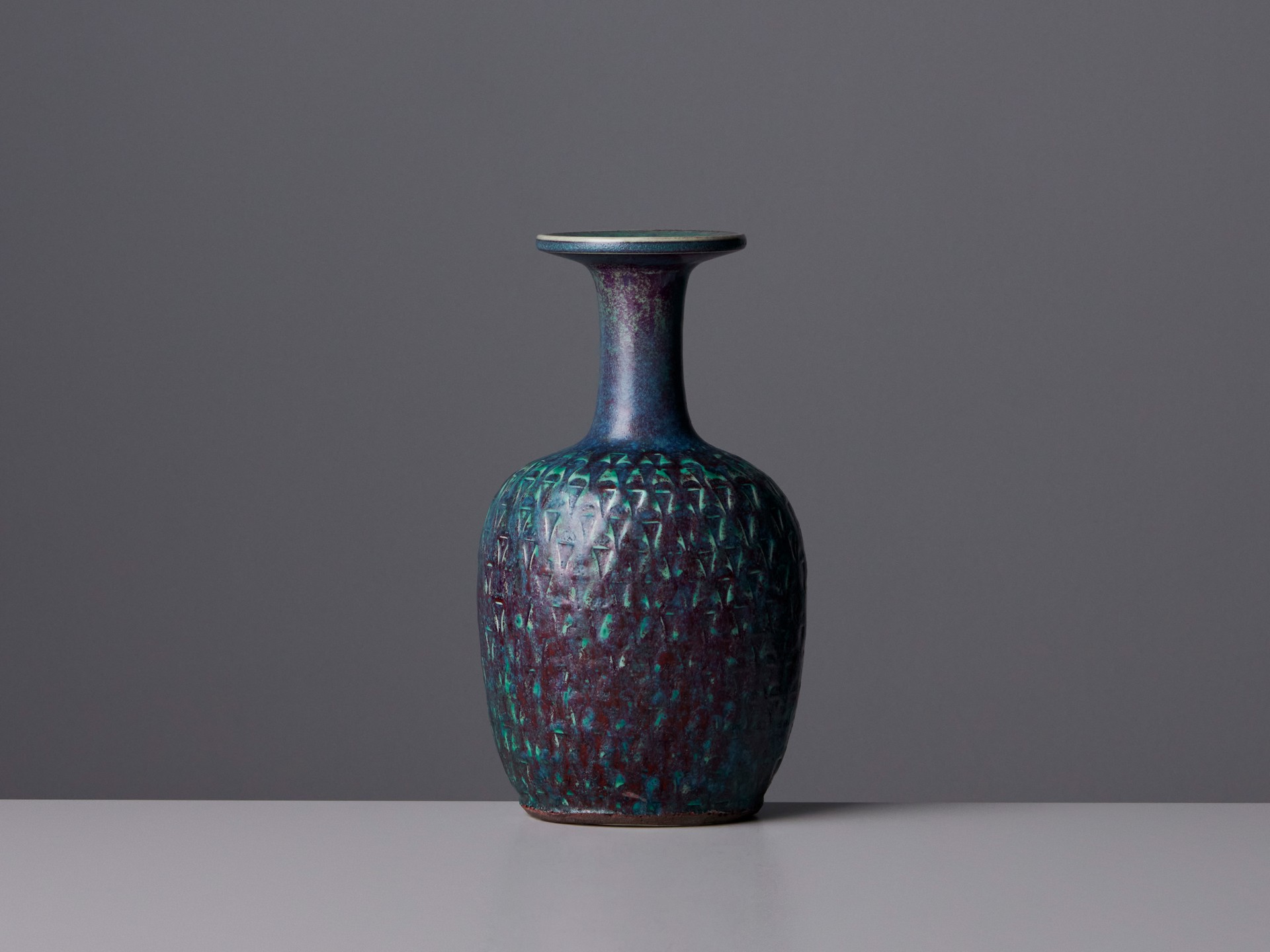 Vase image 3