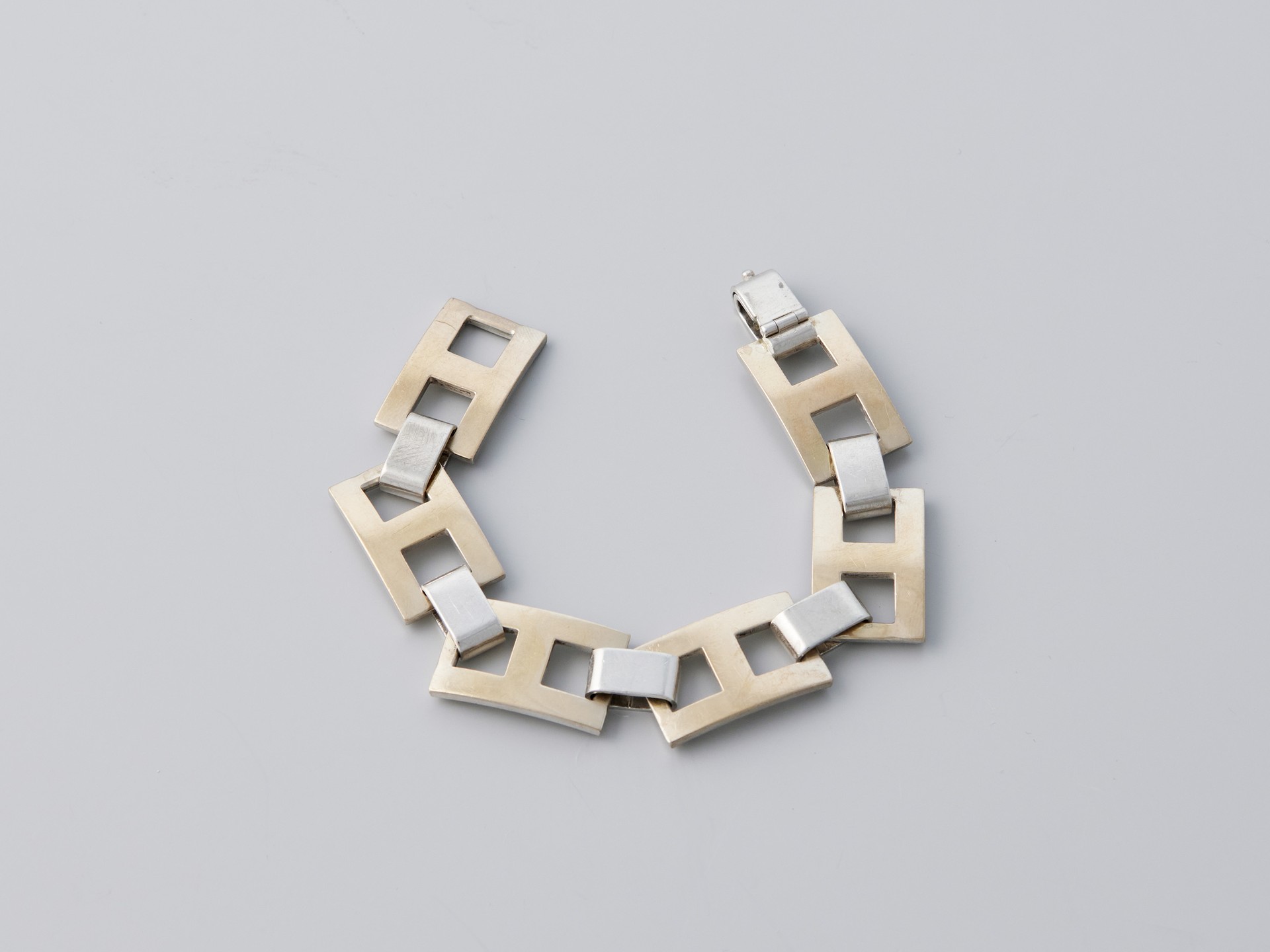 Bracelet image 2