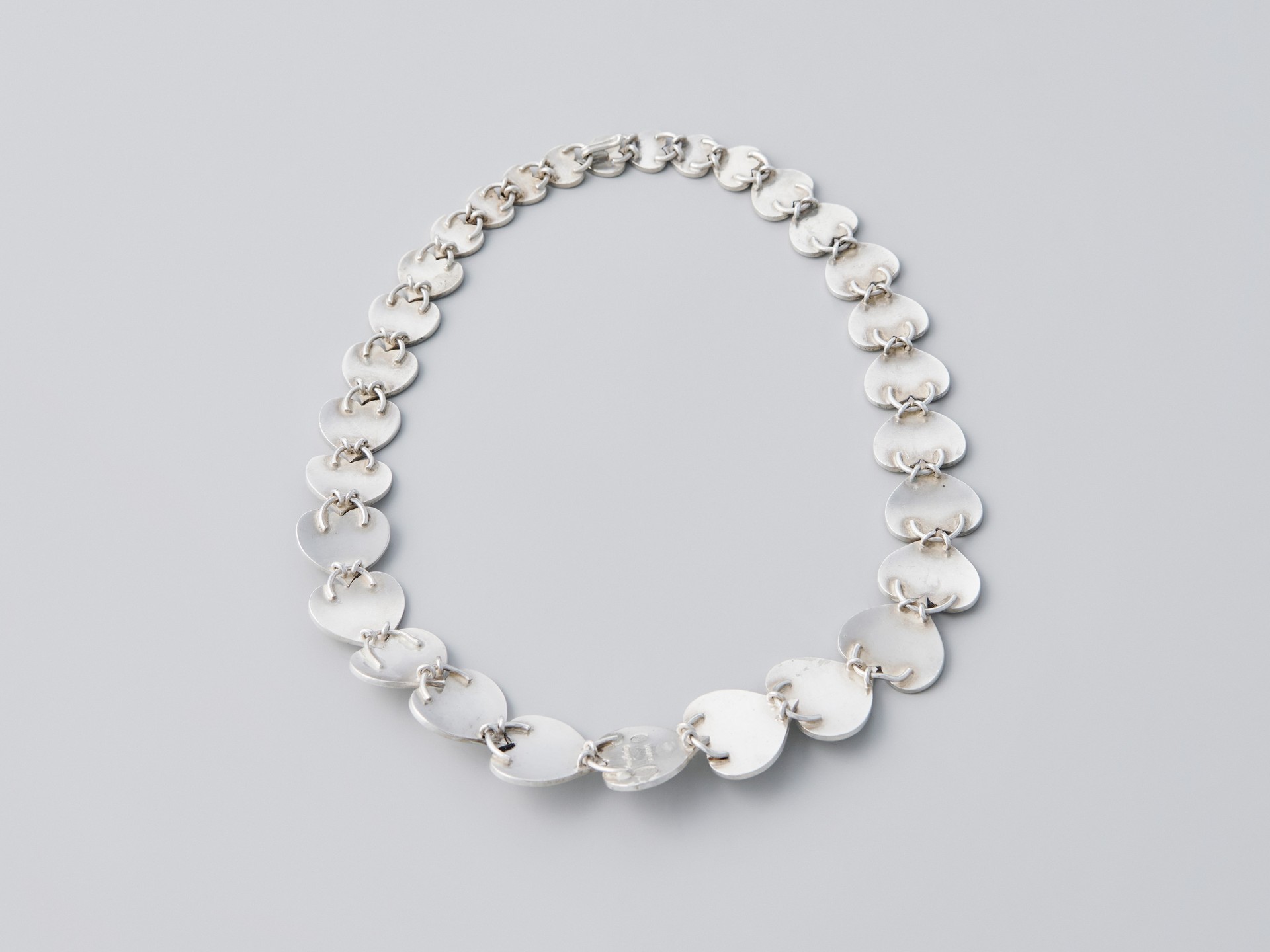 Necklace image 5