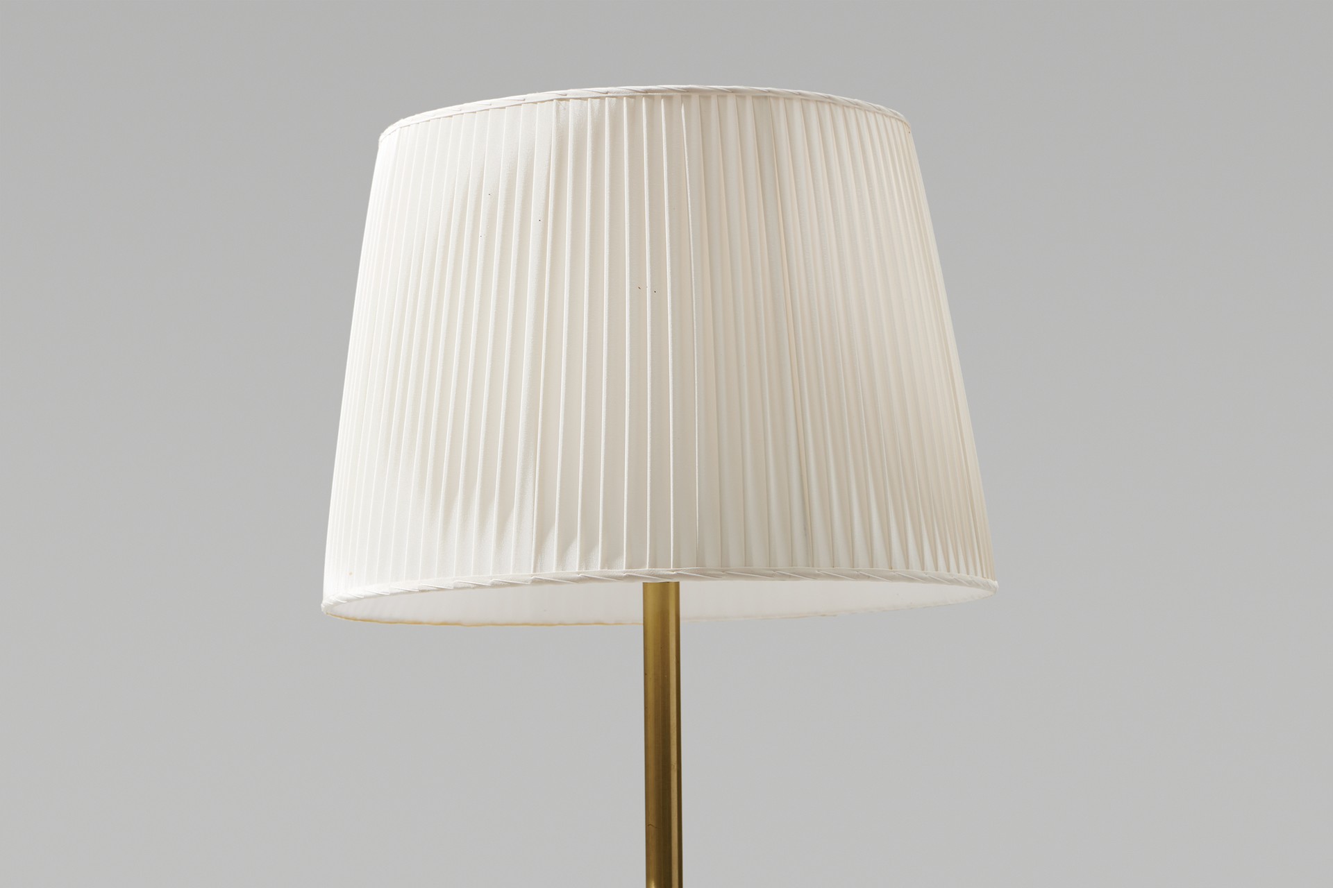 Floor lamp image 3