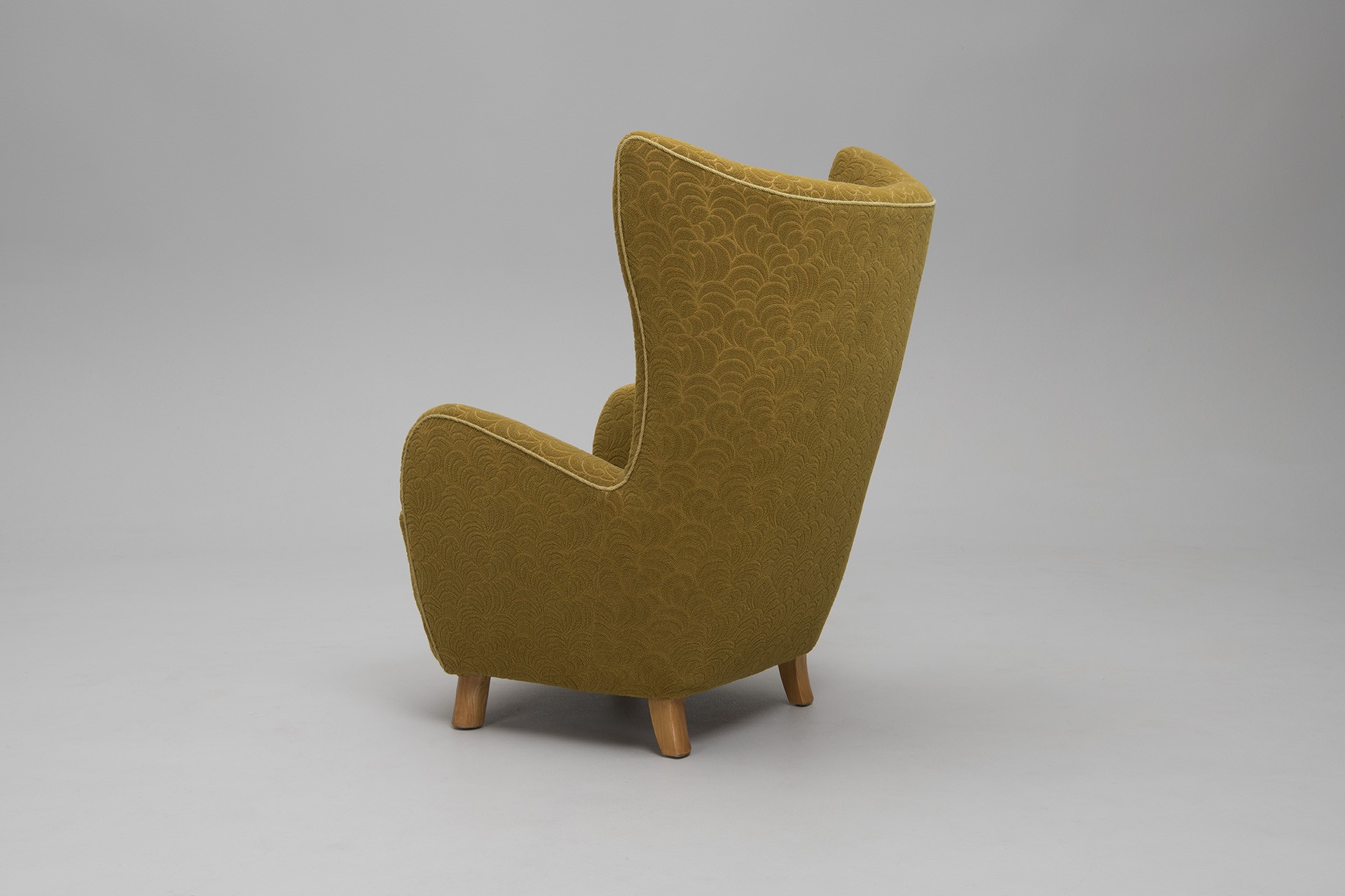 Armchair image 2