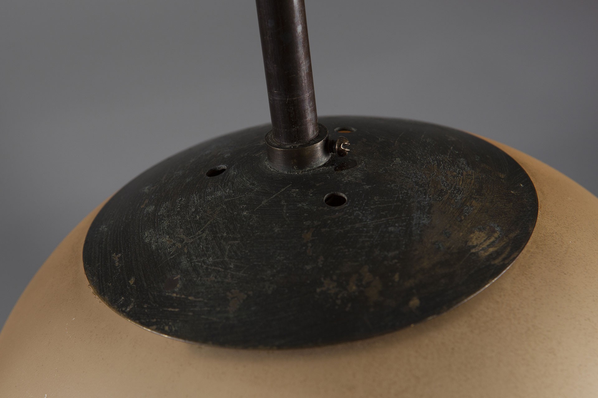 Globe lamp image 4