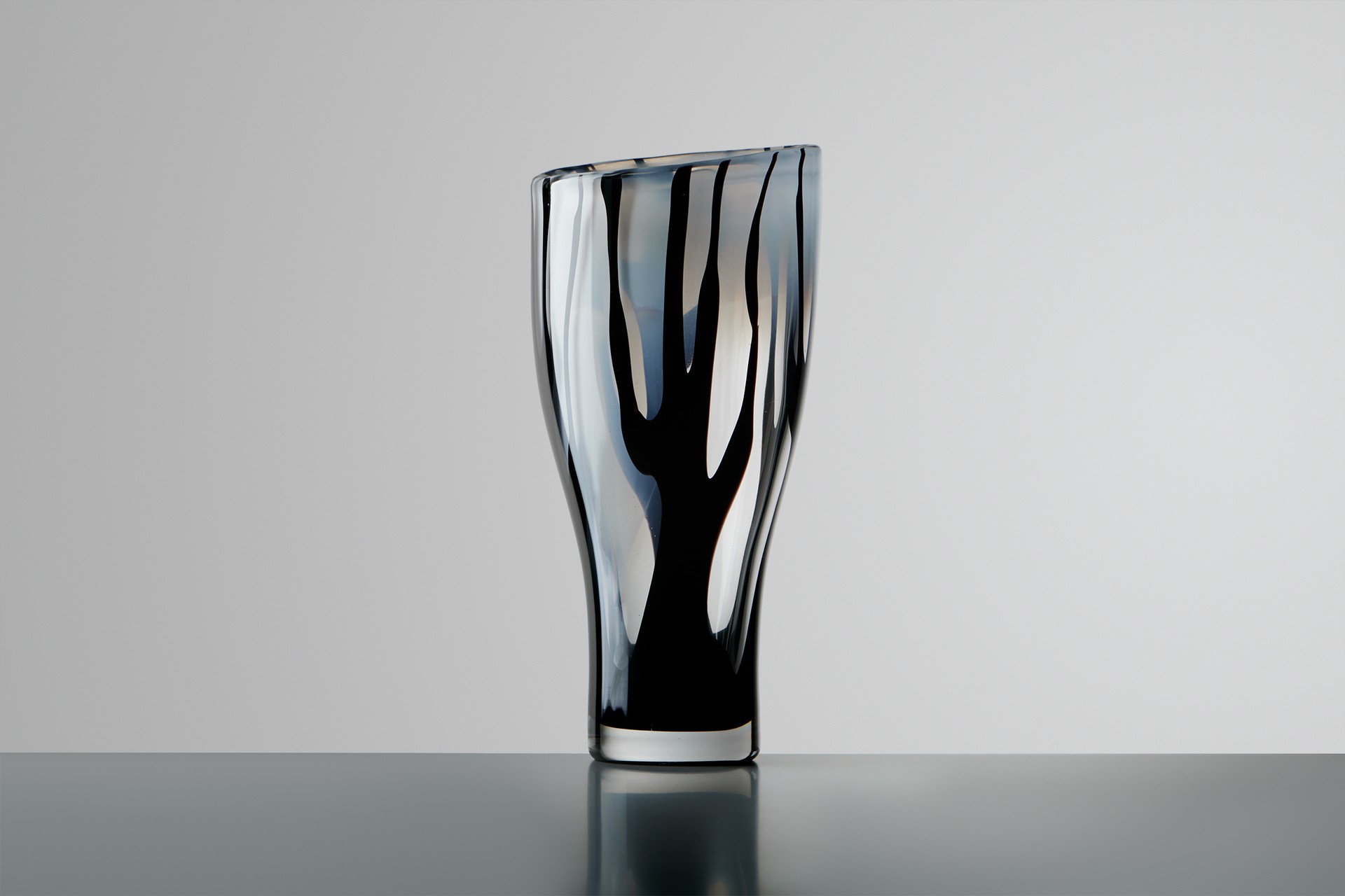 'Trees in the Mist' Vase image 8