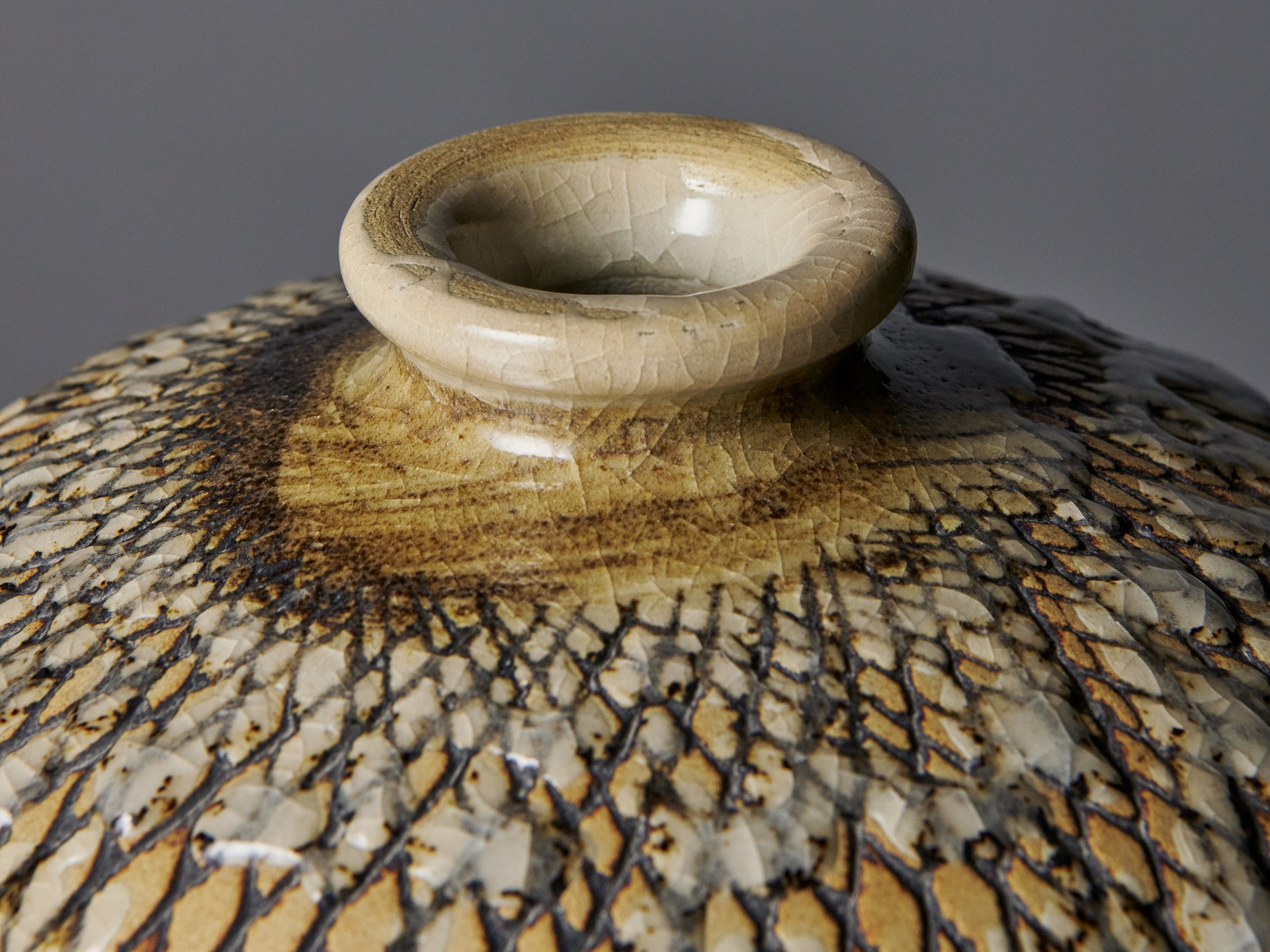 Vase image 6