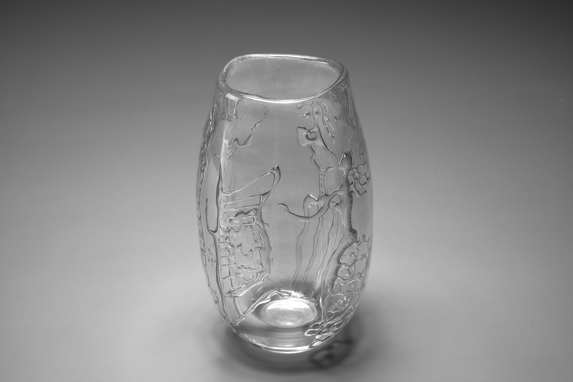 Vase "Vattenlek" image 2