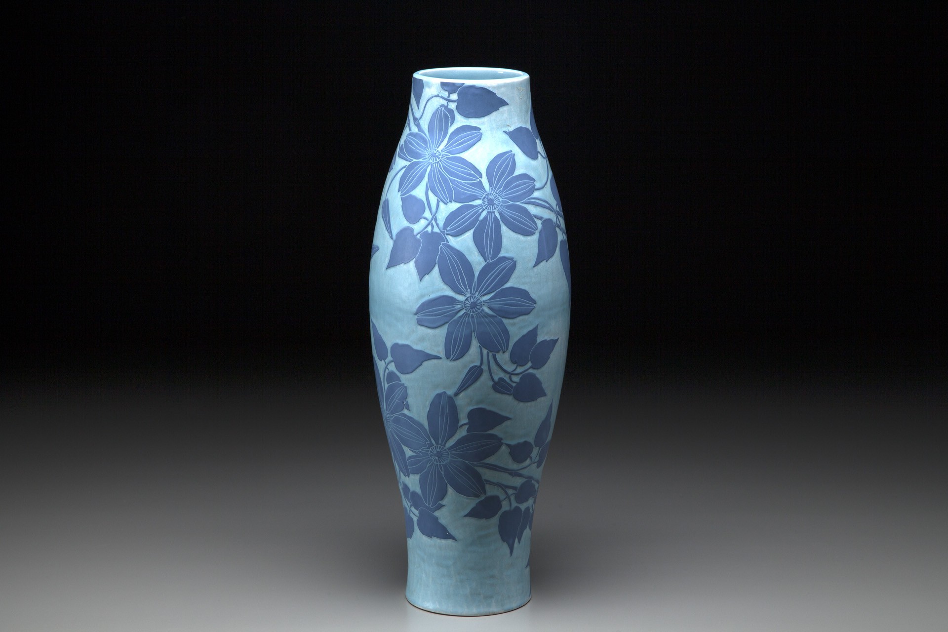 Group of Three Josef Ekberg Vases image 3