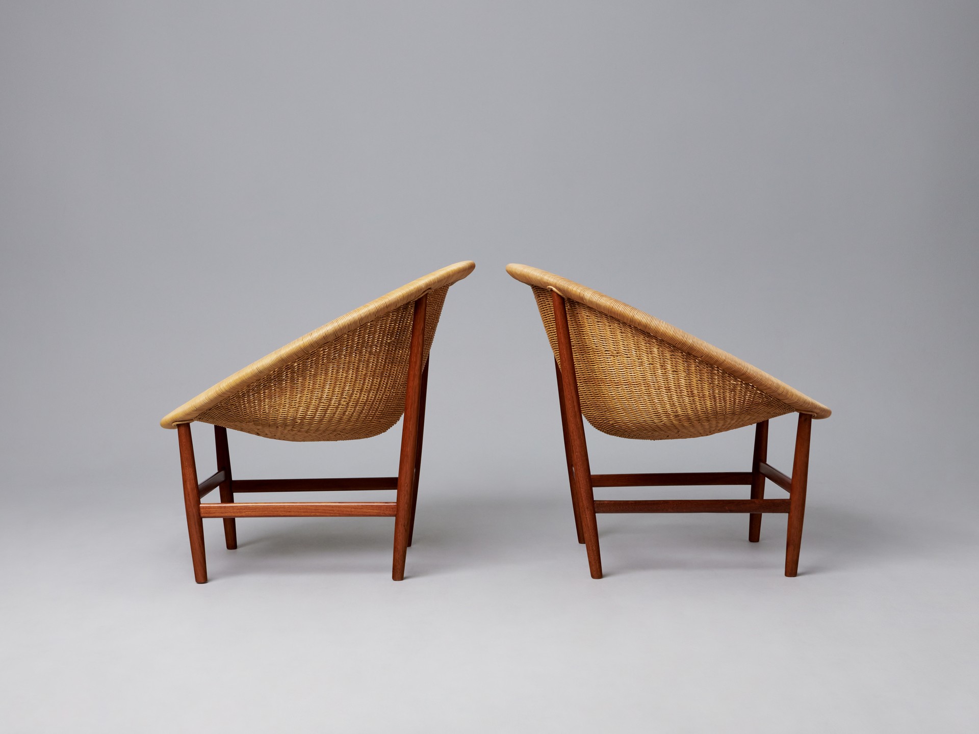 Pair of Chairs image 4