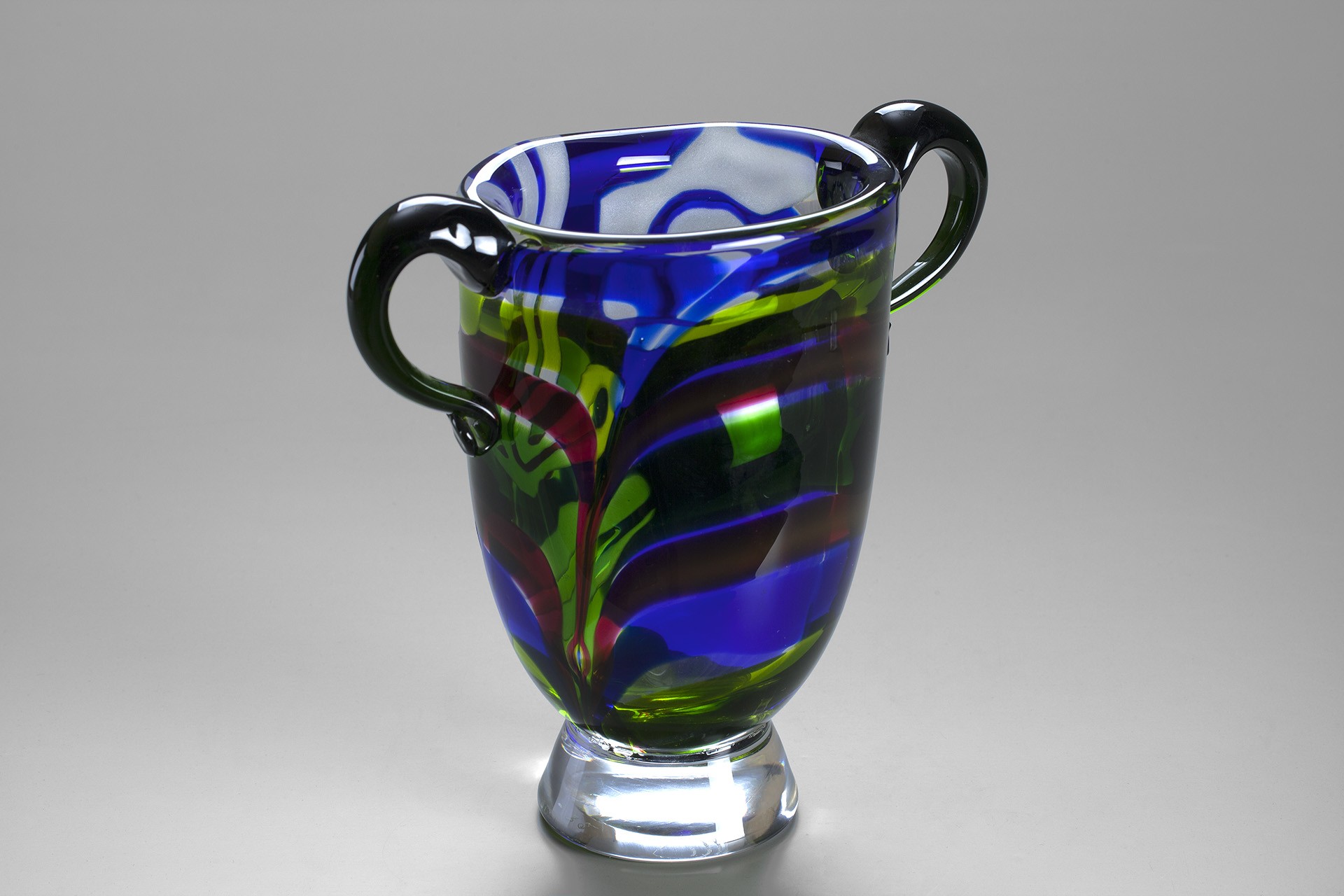 Vase image 4