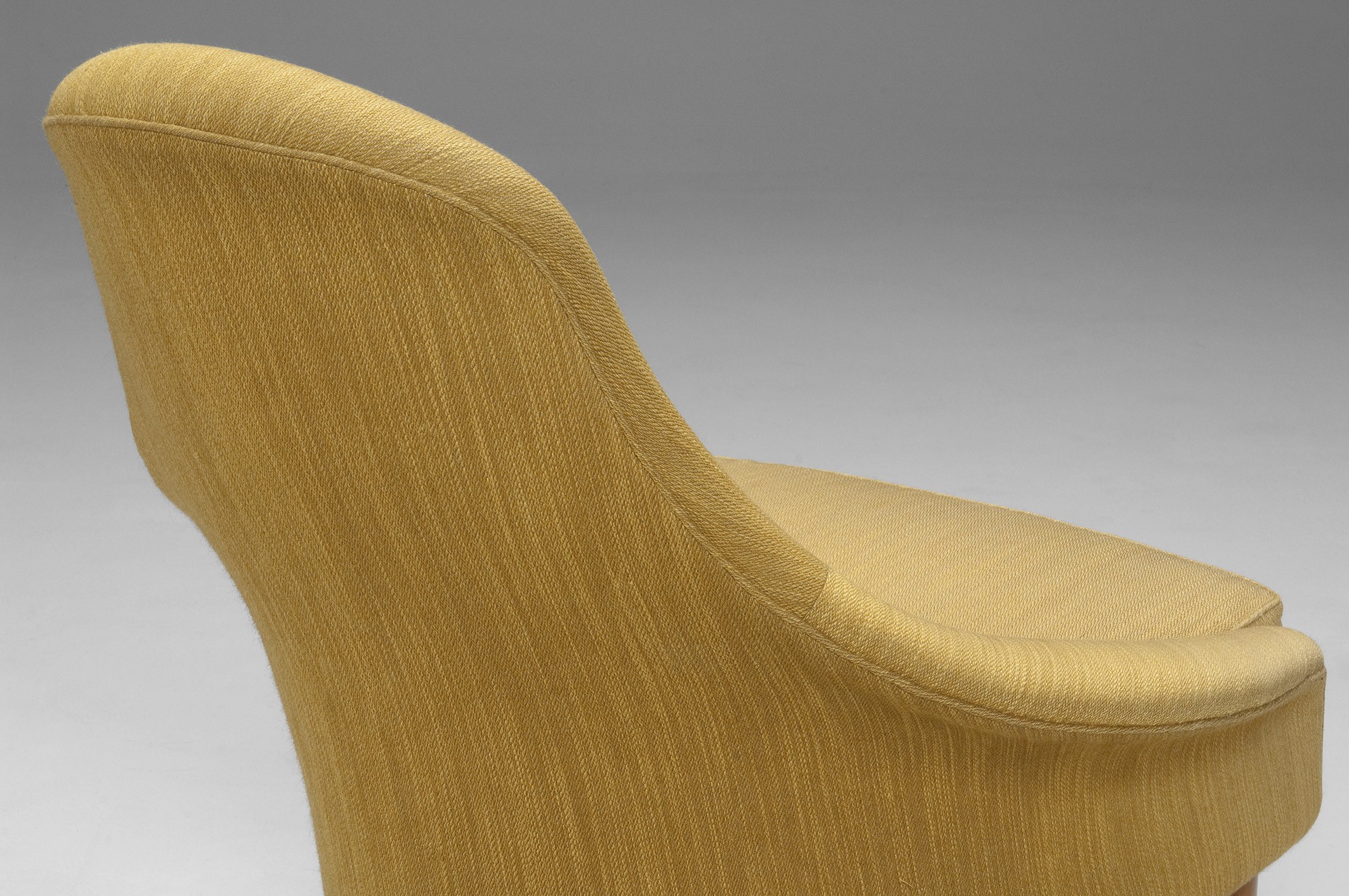 Eva chair image 2