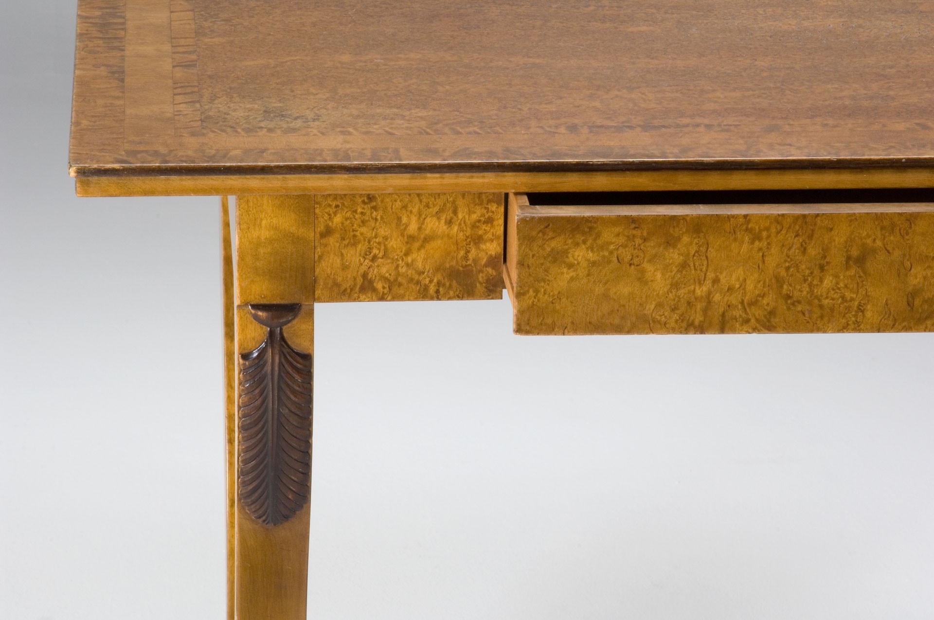 Desk & Chair image 2