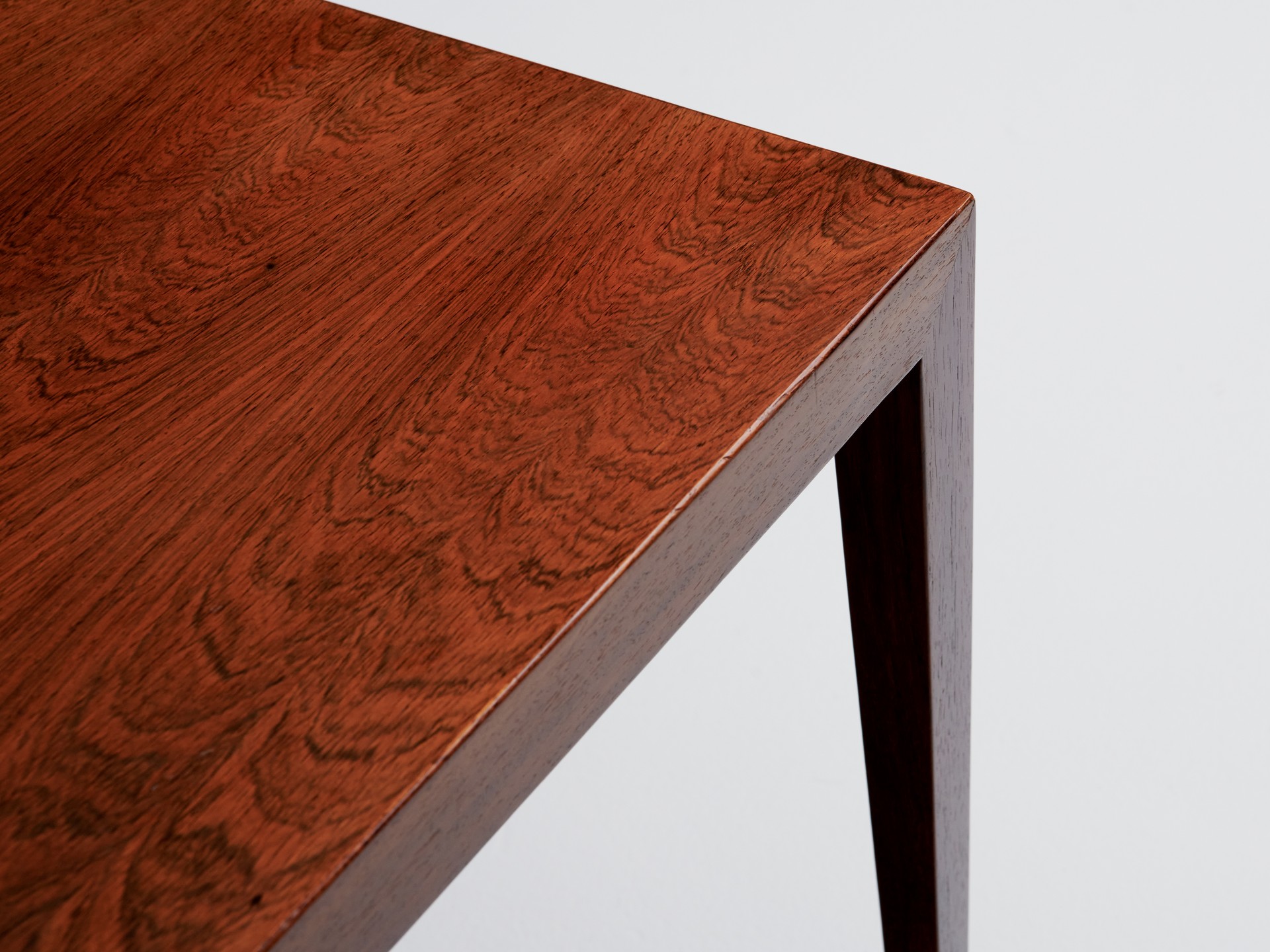Pair of Side Tables image 6
