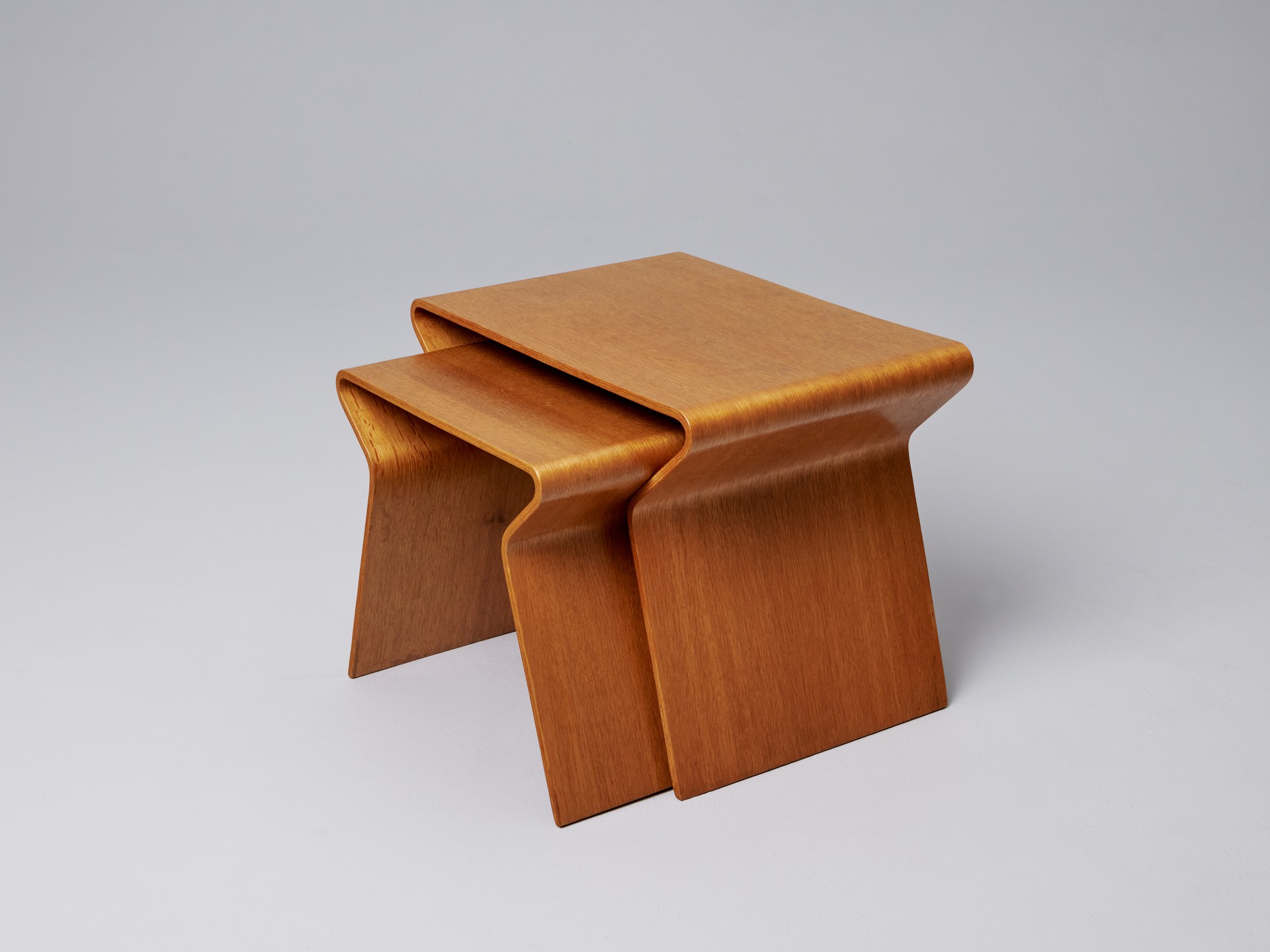 Set of Two Nesting Tables