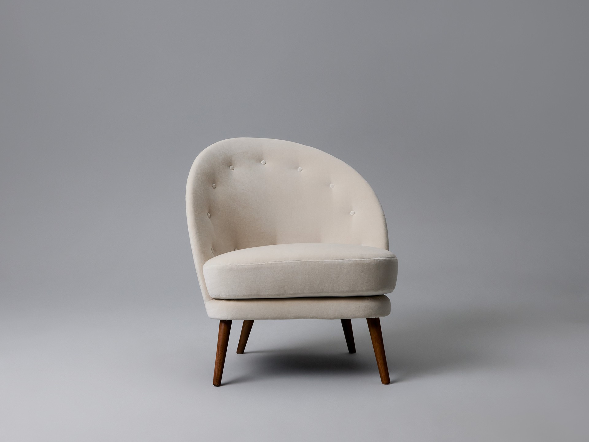 Pair of Lounge Chairs image 2