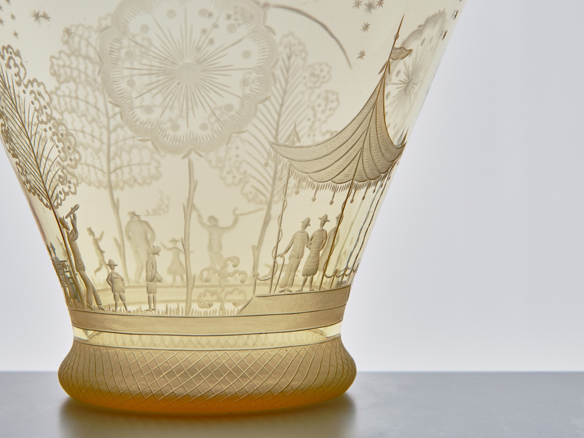 'Fireworks' Vase image 10