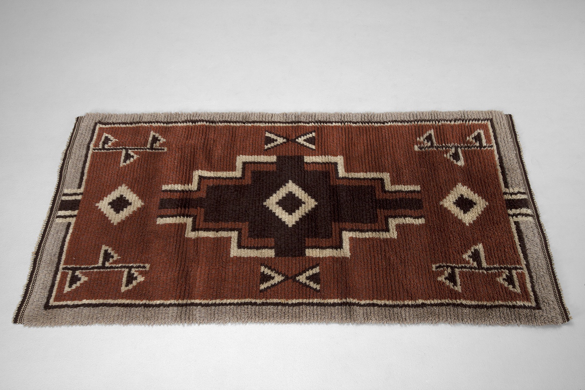 Rug