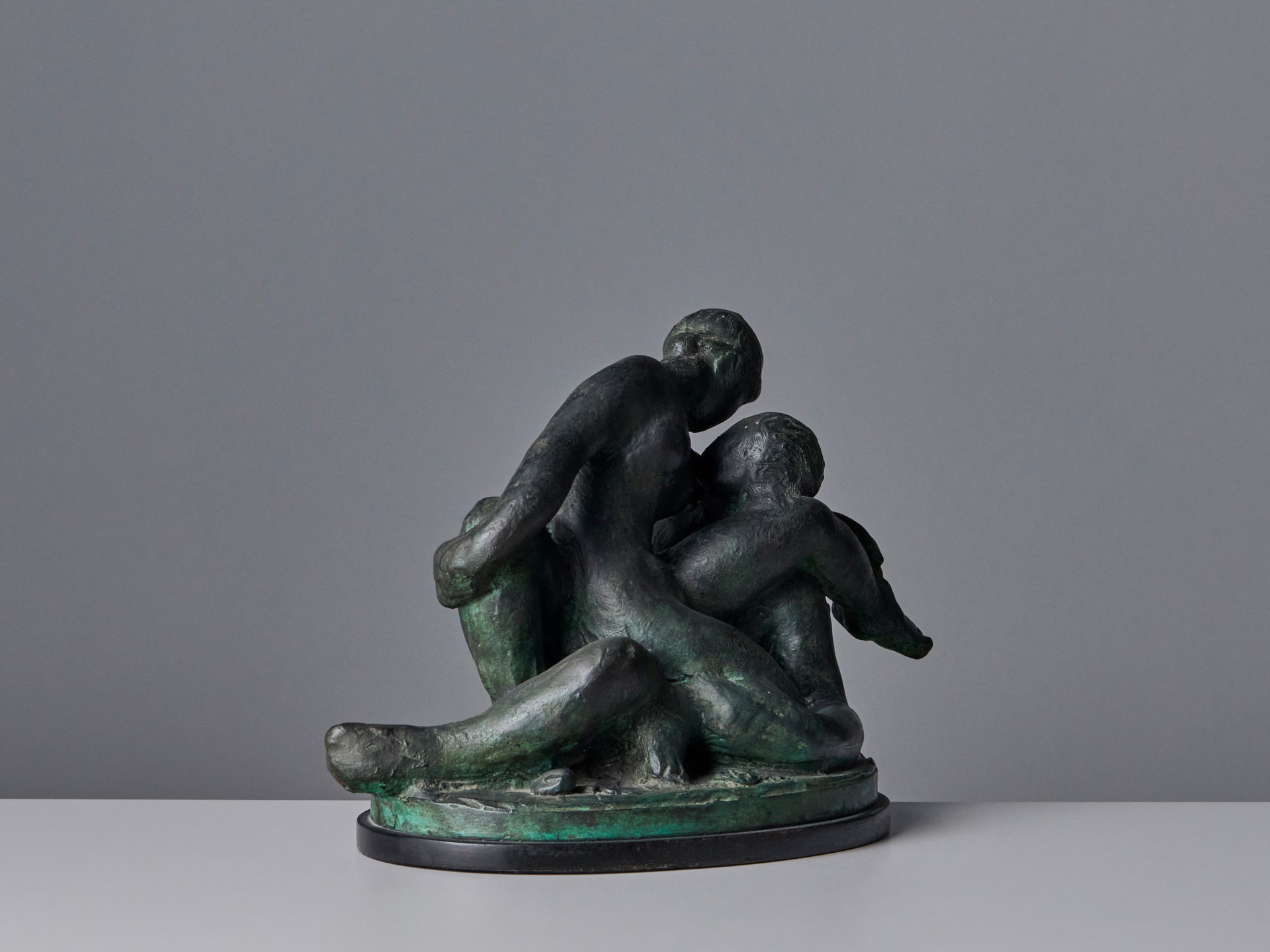 Sculpture 'Love Group' image 4